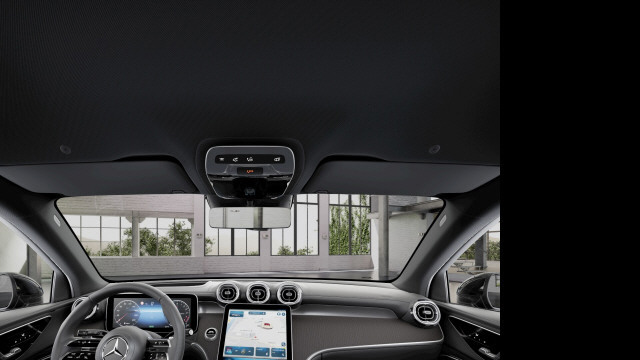 MERCEDES-BENZ GLC 300 de 4M 9G-Tronic-image-9