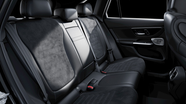 MERCEDES-BENZ GLC 300 de 4M 9G-Tronic-image-10