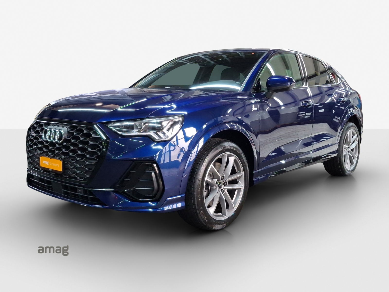 AUDI Q3 Sportback 40 TFSI S line quattro S-tronic-image-0