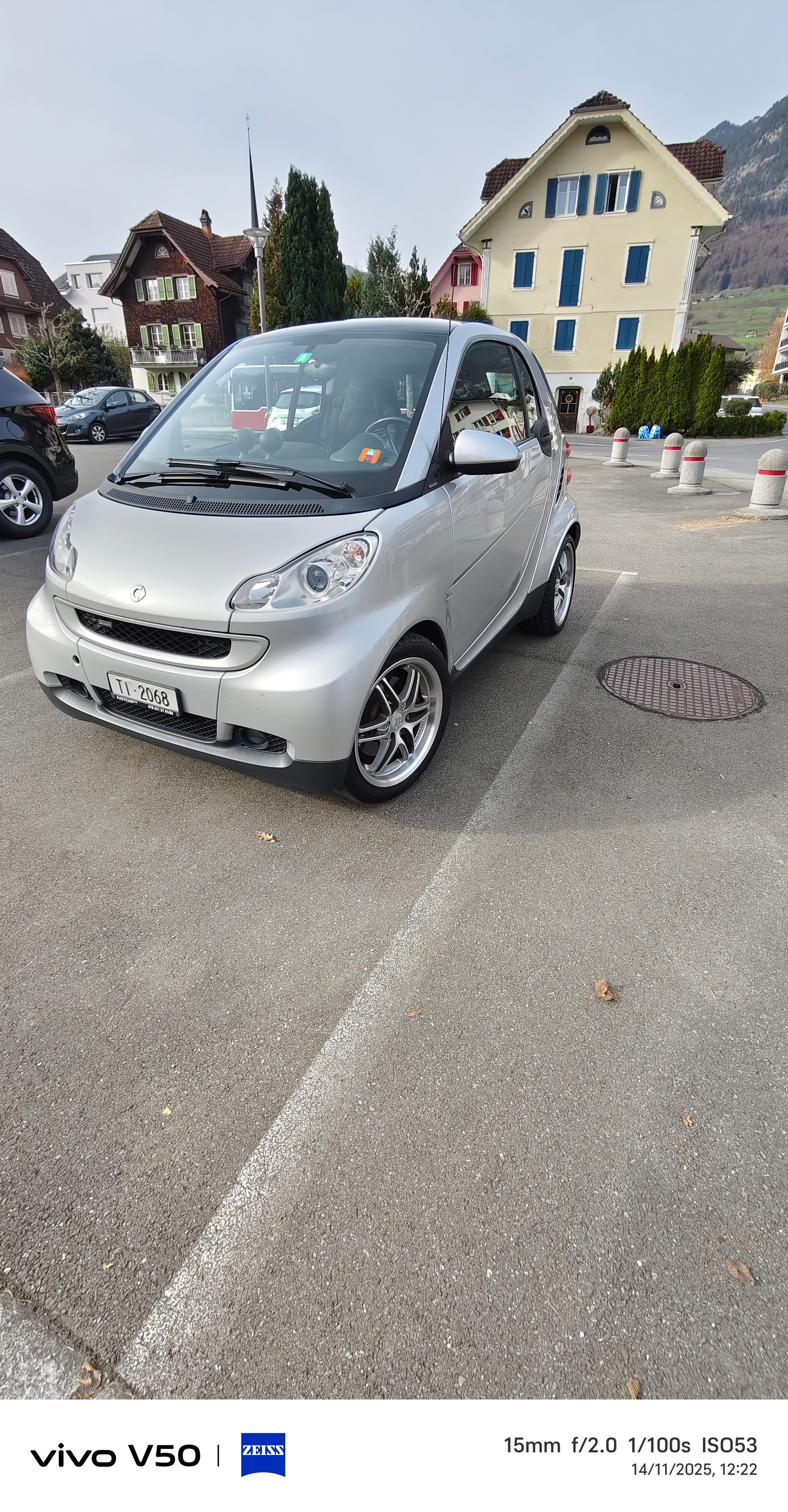 SMART fortwo Brabus-image-2