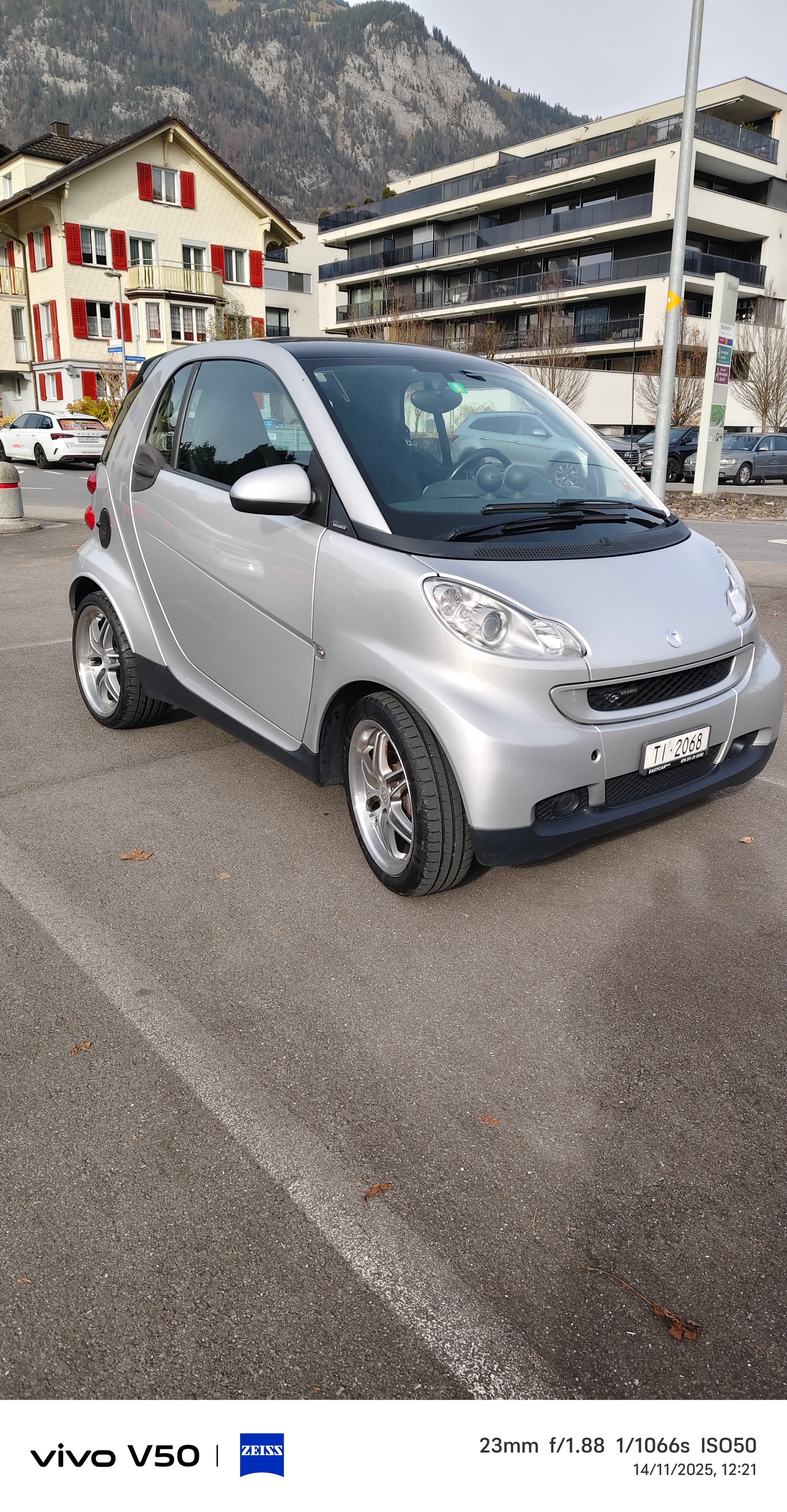 SMART fortwo Brabus-image-0