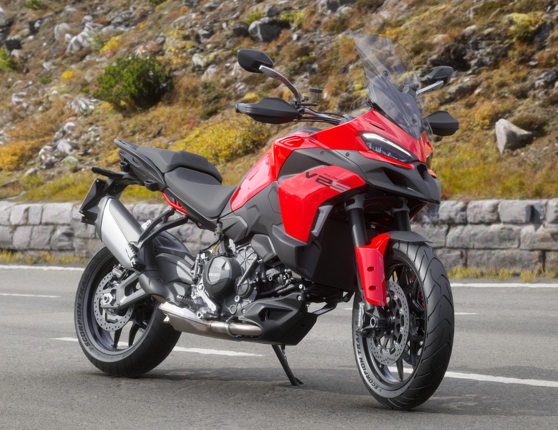 DUCATI Multistrada V2 S-showroom-element-2