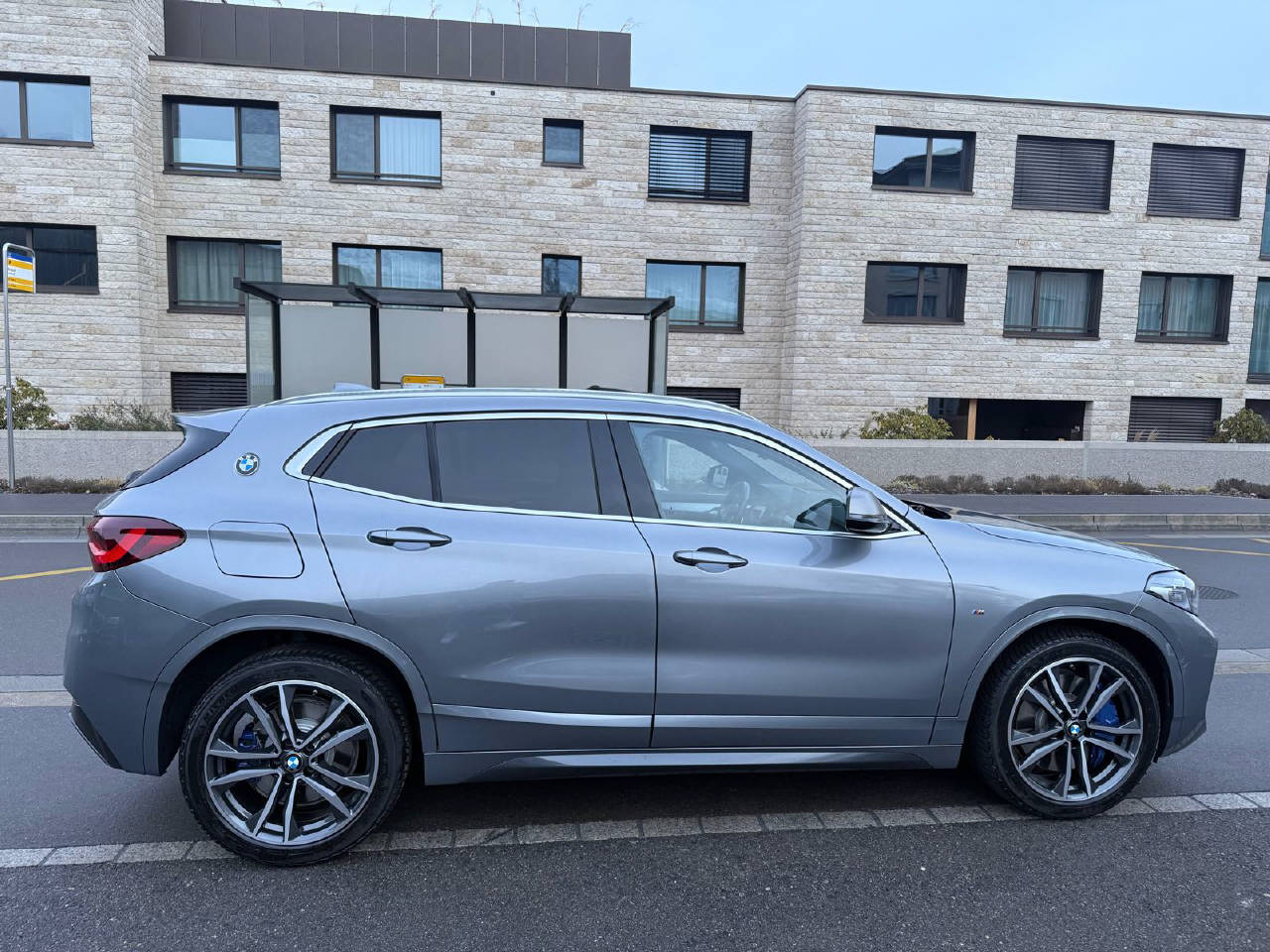 BMW X2 M35i Steptronic-image-3