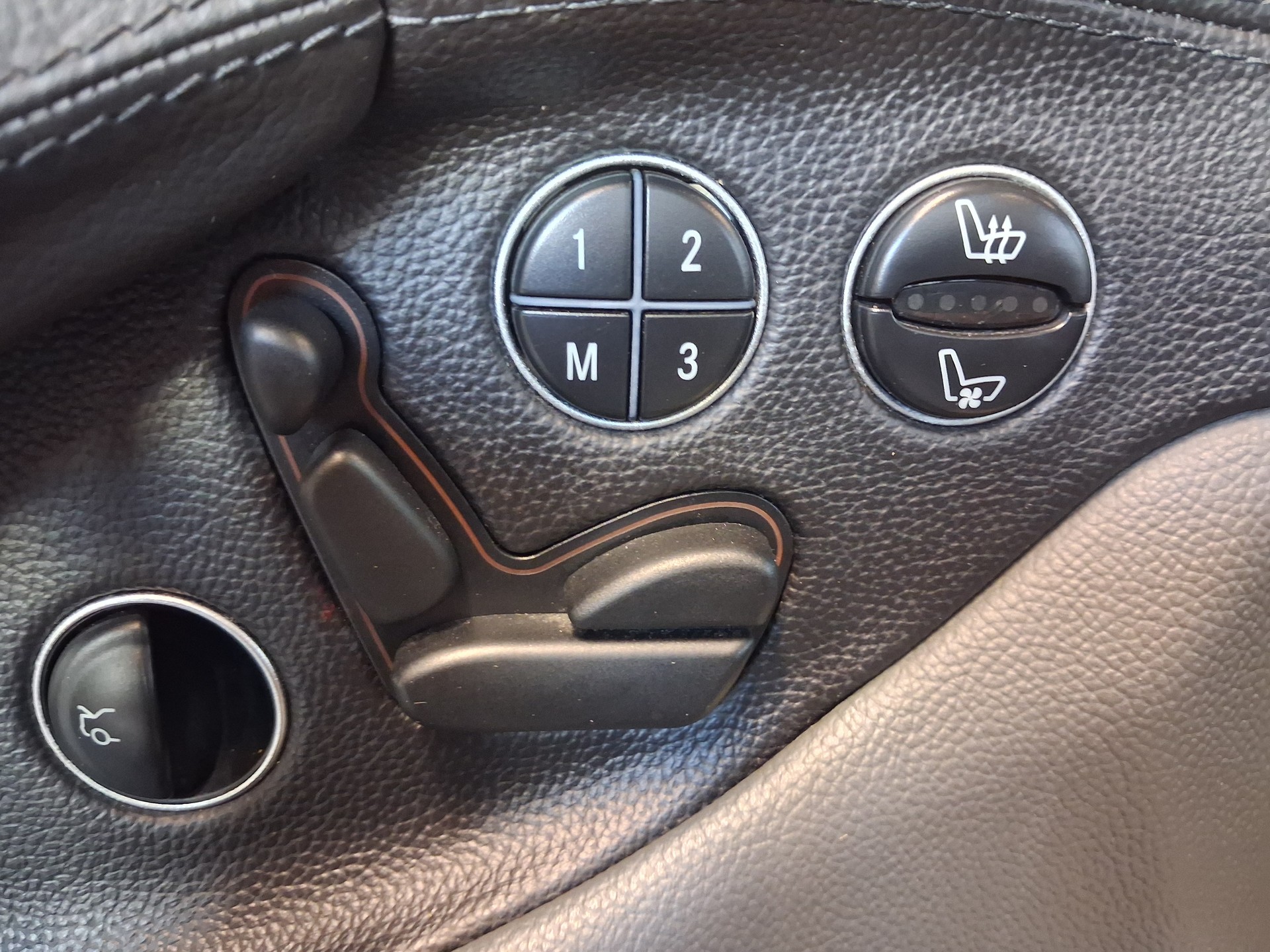 MERCEDES-BENZ SL 500 Automatic-image-9