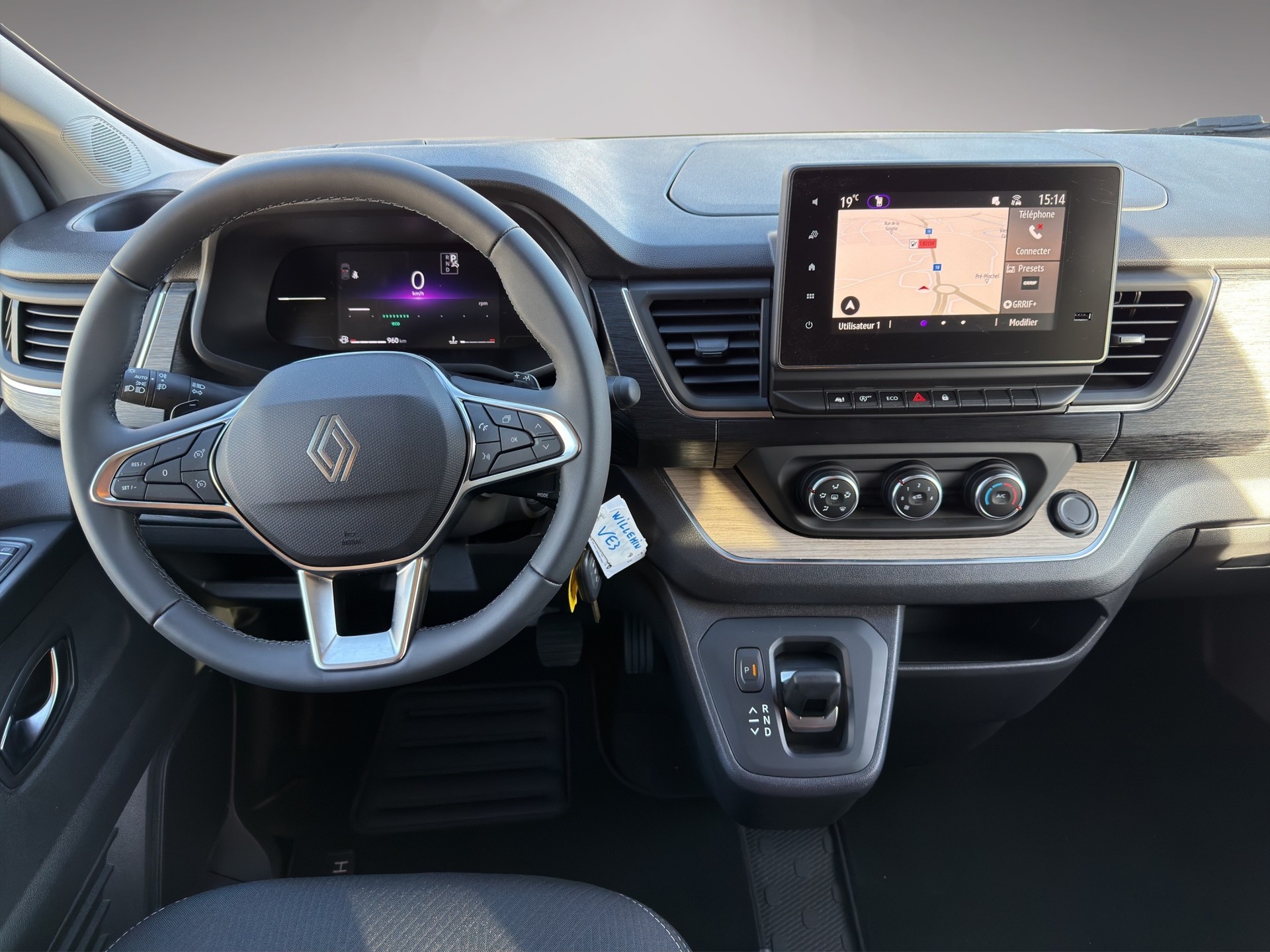 RENAULT Glénan HorizonVan UP L2 170PS Automatique (EAG9) 7 places (Batterie Lithium & Chauffage Diesel)-image-4