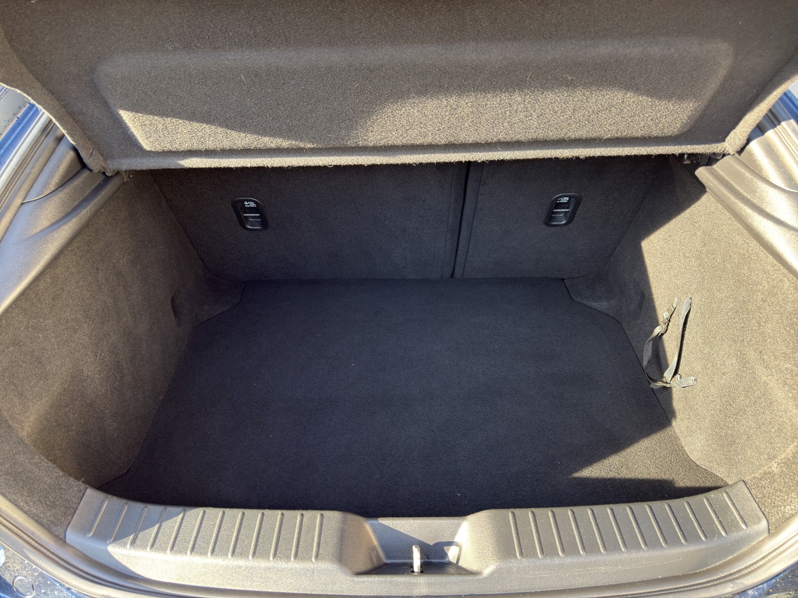 Image MAZDA 3 3 HB G MHD 122 Ambition