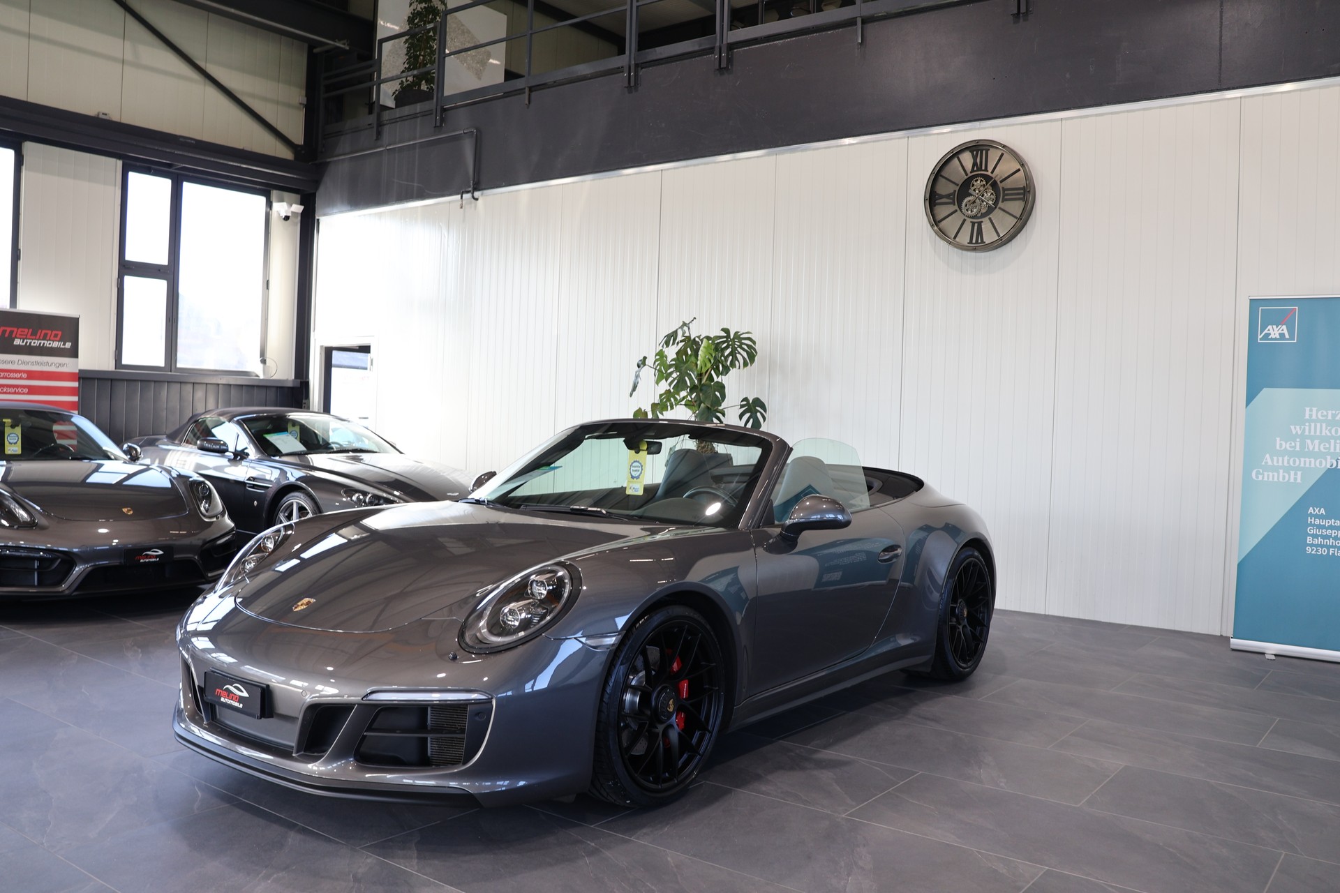 PORSCHE 911 Cabrio Carrera GTS PDK-image-1