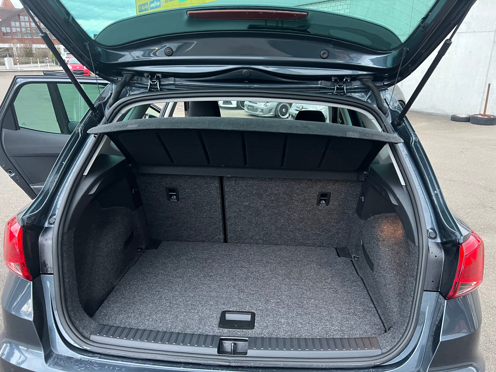 SEAT Arona 1.0 TSI Eco Style DSG-image-12