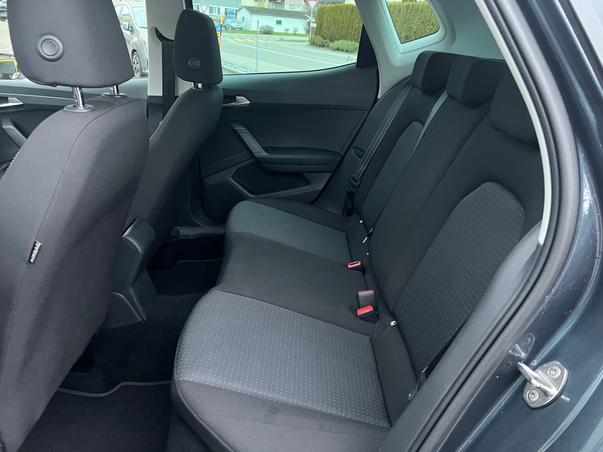 SEAT Arona 1.0 TSI Eco Style DSG-image-11