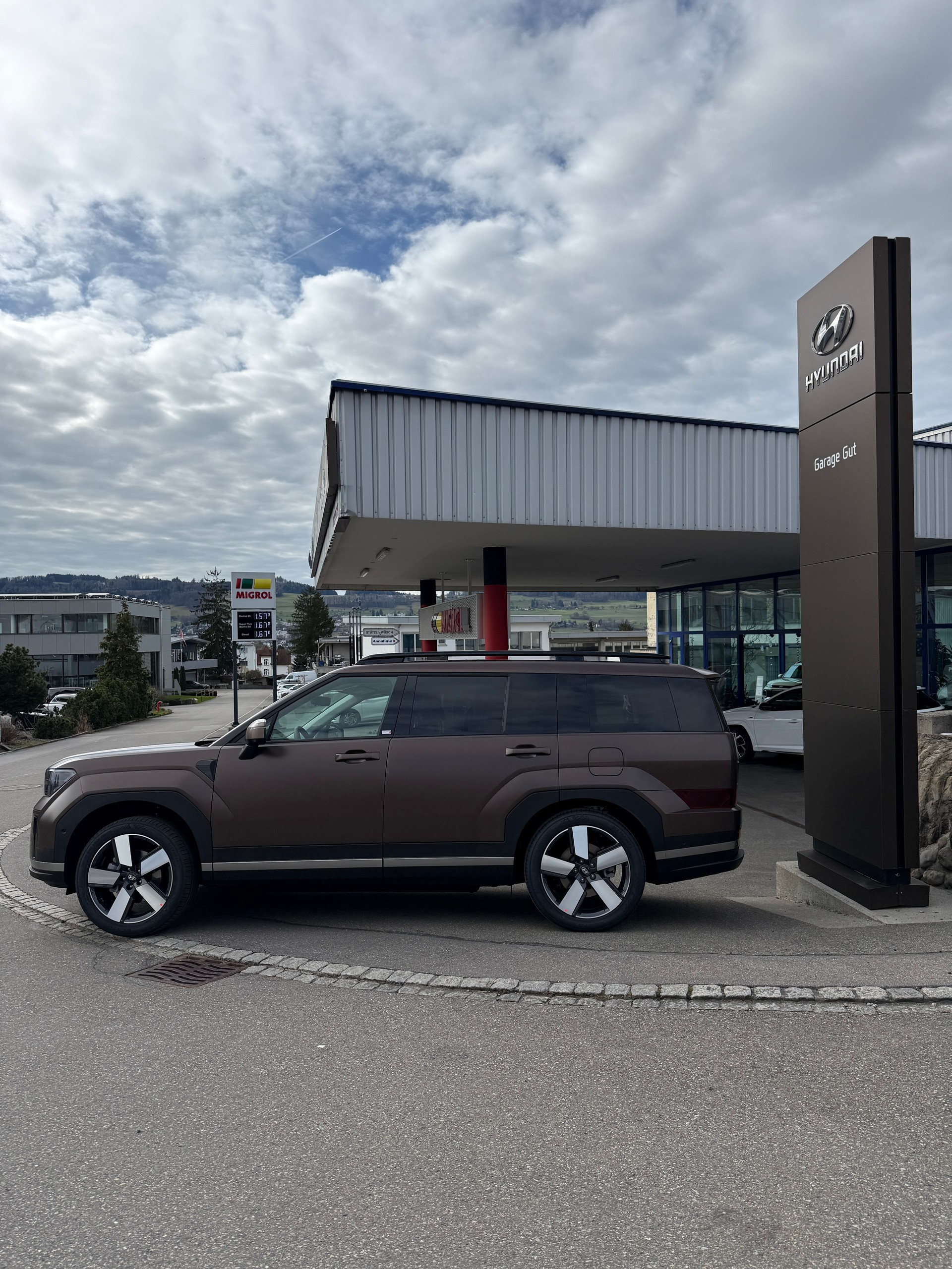 HYUNDAI Santa Fe 1.6 T-GDi HEV Vertex-image-2