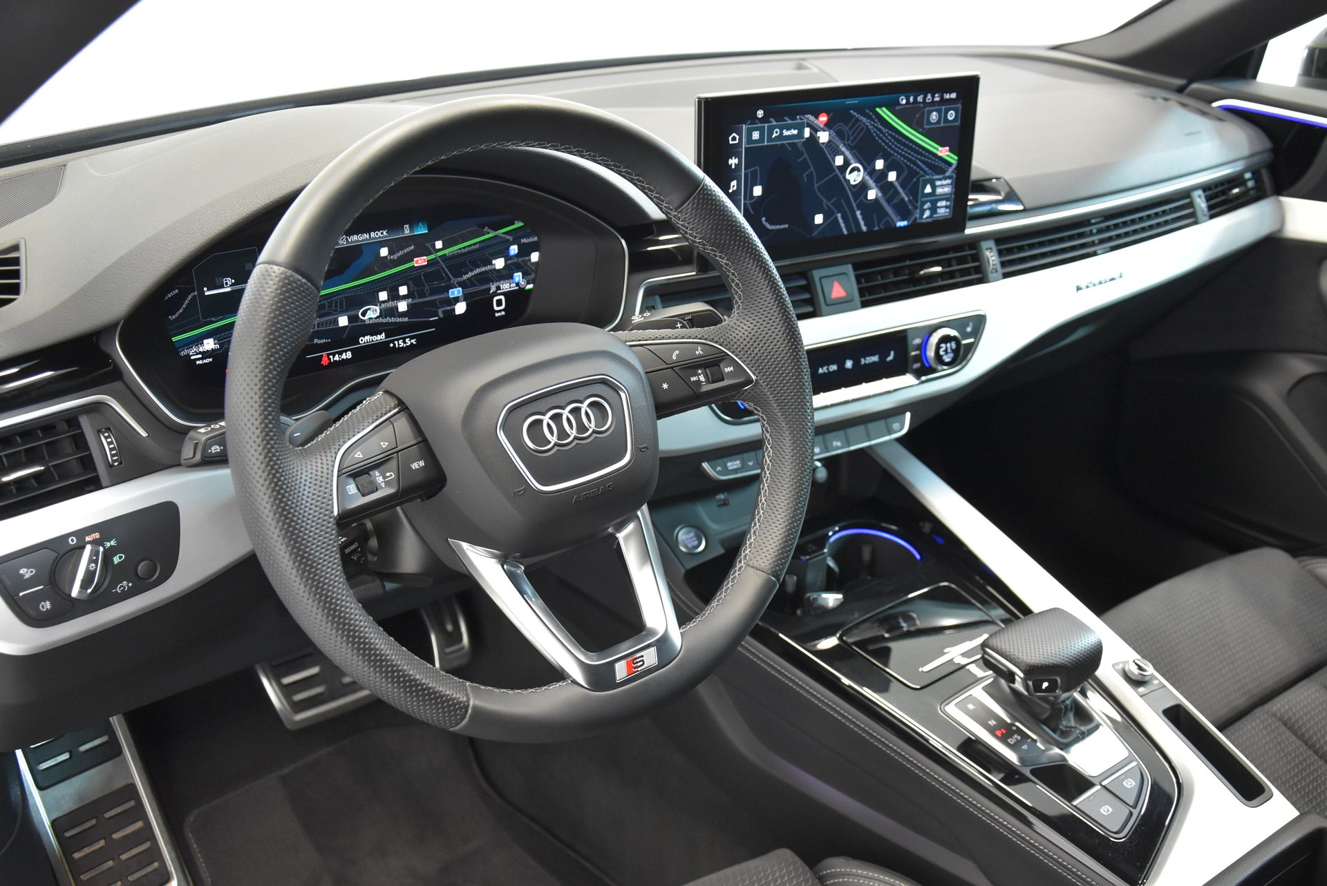 AUDI A5 Sportback 40 TDI S-Line Attraction quattro S-tronic-image-2