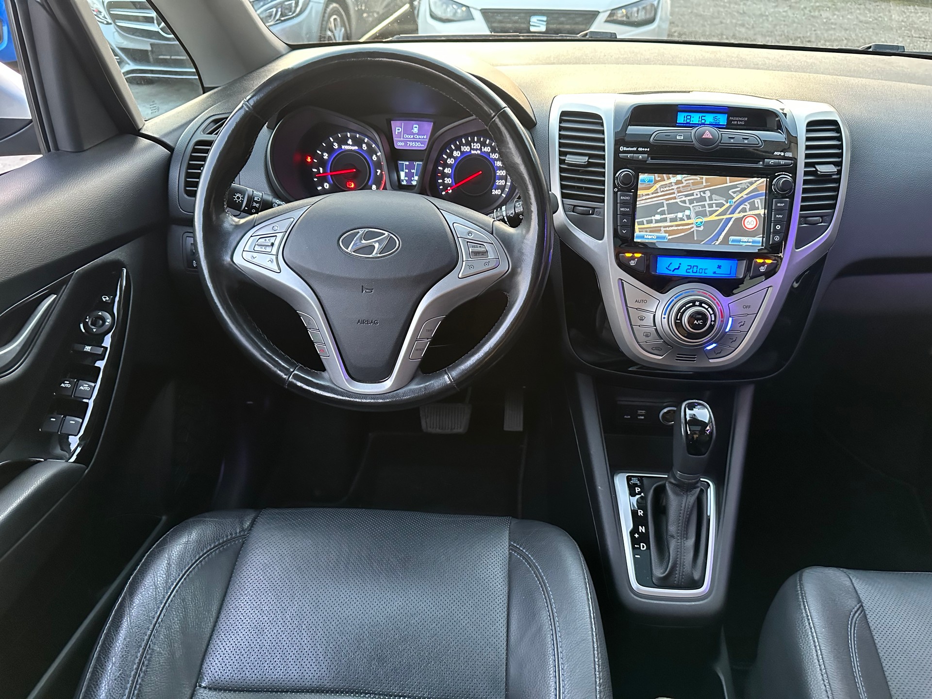 HYUNDAI iX20 1.6 Vertex Automatic-image-15