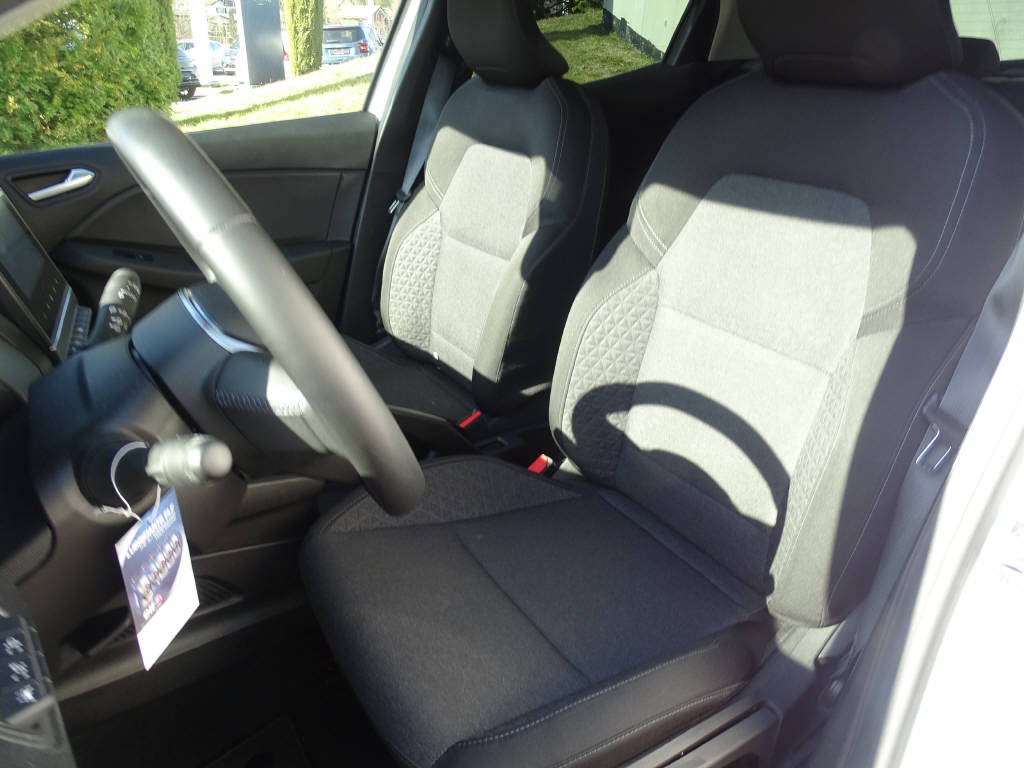 RENAULT Clio 1.0 TCe Zen-image-4
