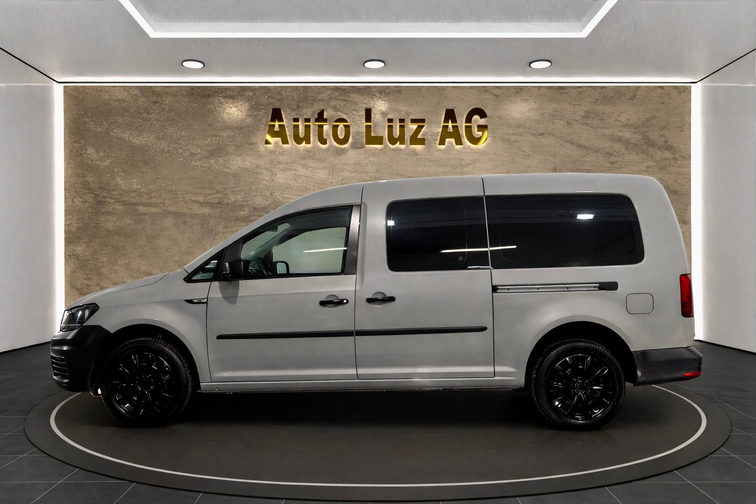 VW VW Caddy 2.0TDI 4Motion BlueMotion Technology DSG-image-5