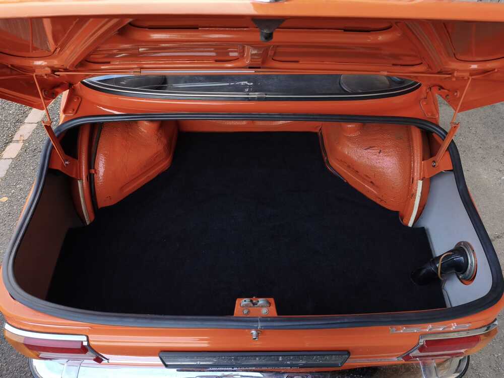 BMW 1502-image-12