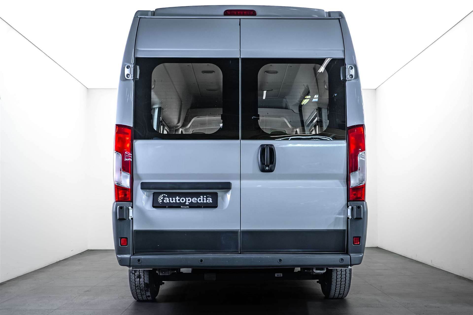 FIAT Ducato 35 3.0 CNG Natural Power 9-Plätzer-showroom-element-3