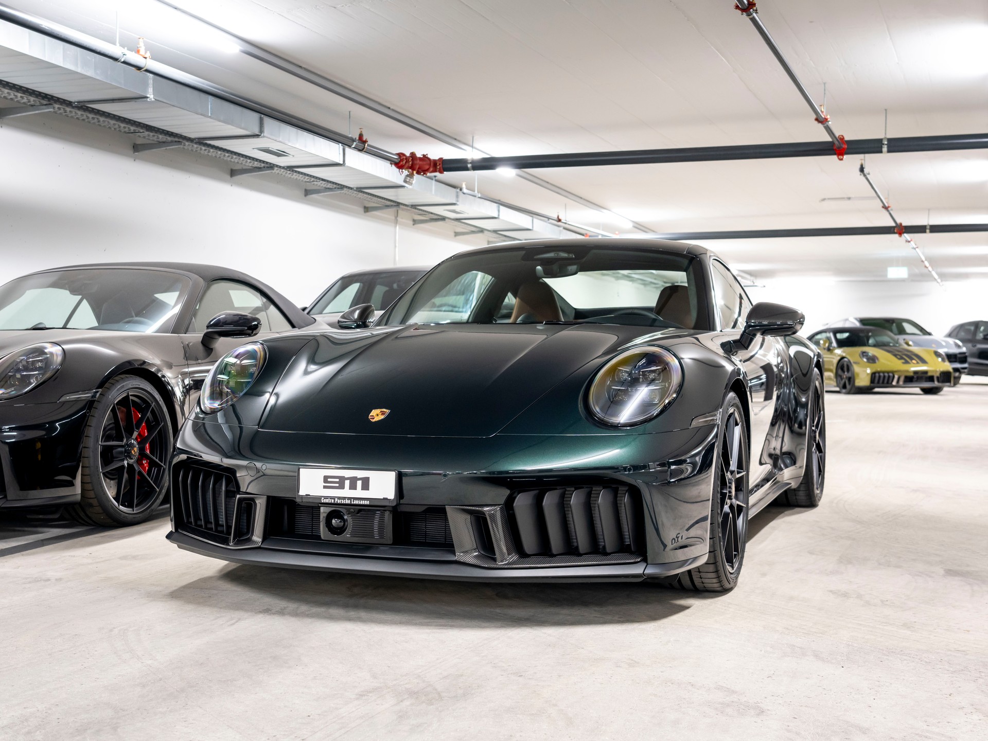 PORSCHE 911 Carrera 4 GTS PDK-image-0