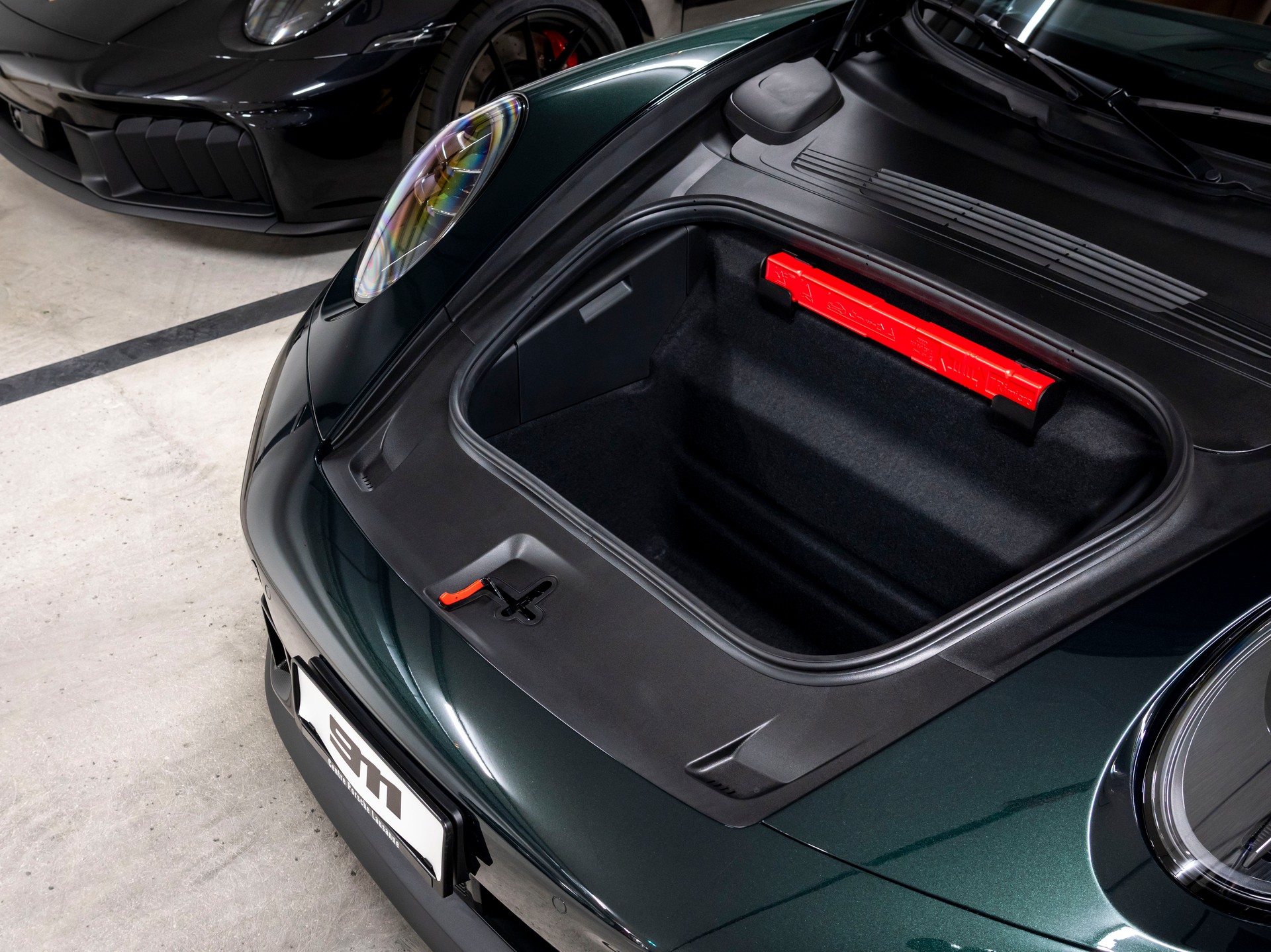 PORSCHE 911 Carrera 4 GTS PDK-image-26