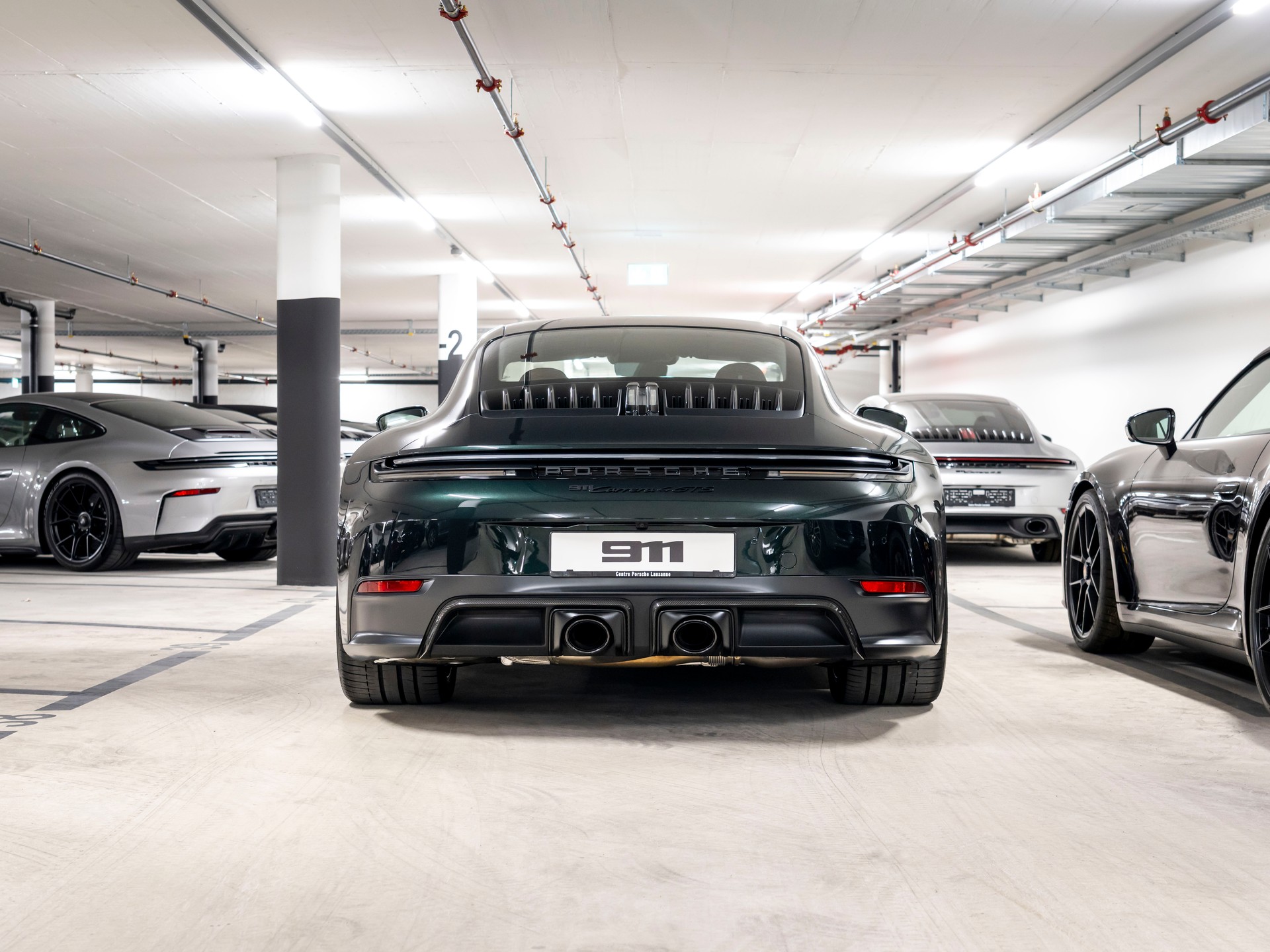 PORSCHE 911 Carrera 4 GTS PDK-image-3