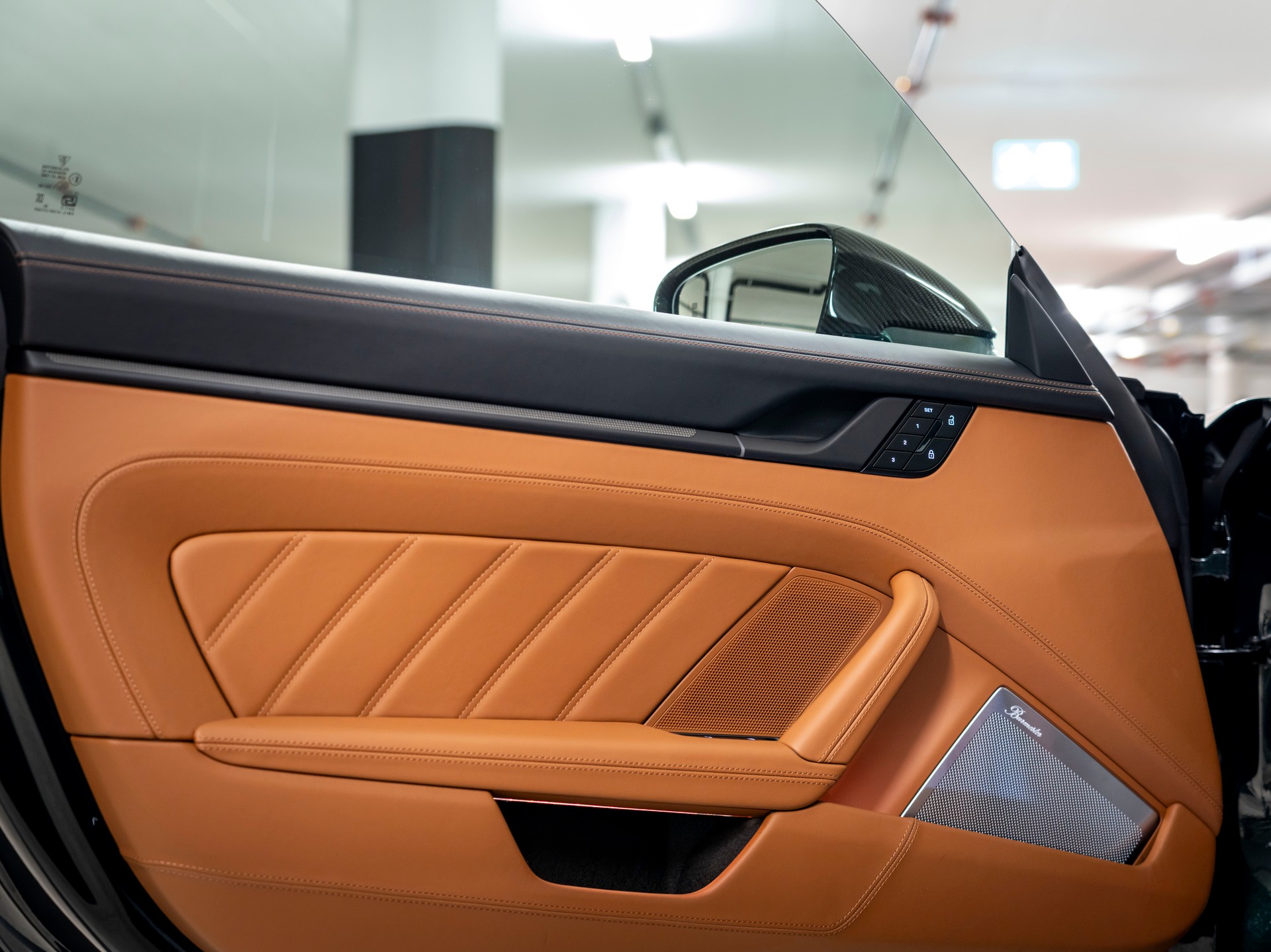 PORSCHE 911 Carrera 4 GTS PDK-image-19