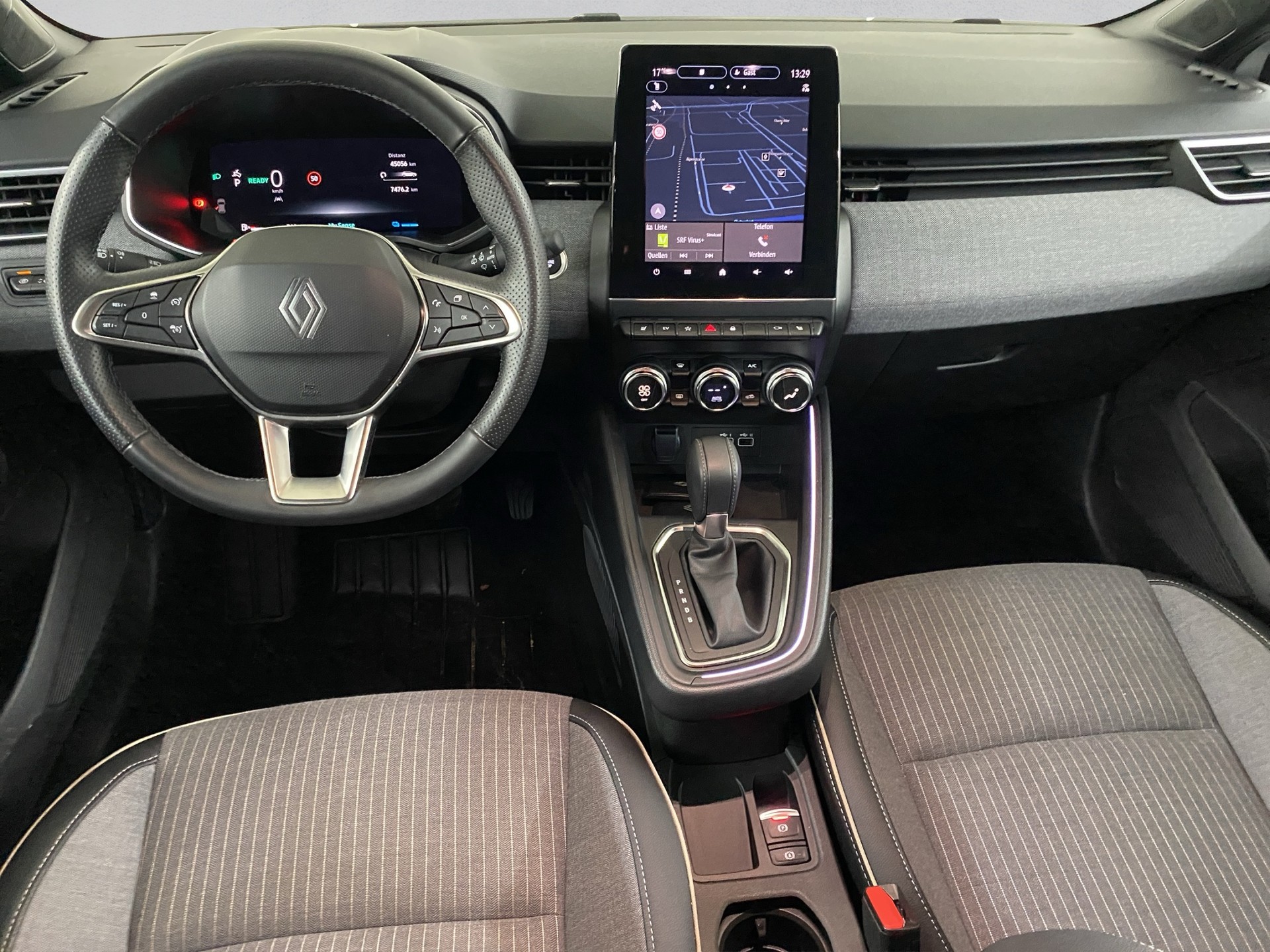 RENAULT Clio 1.6 E-Tech Techno-image-10