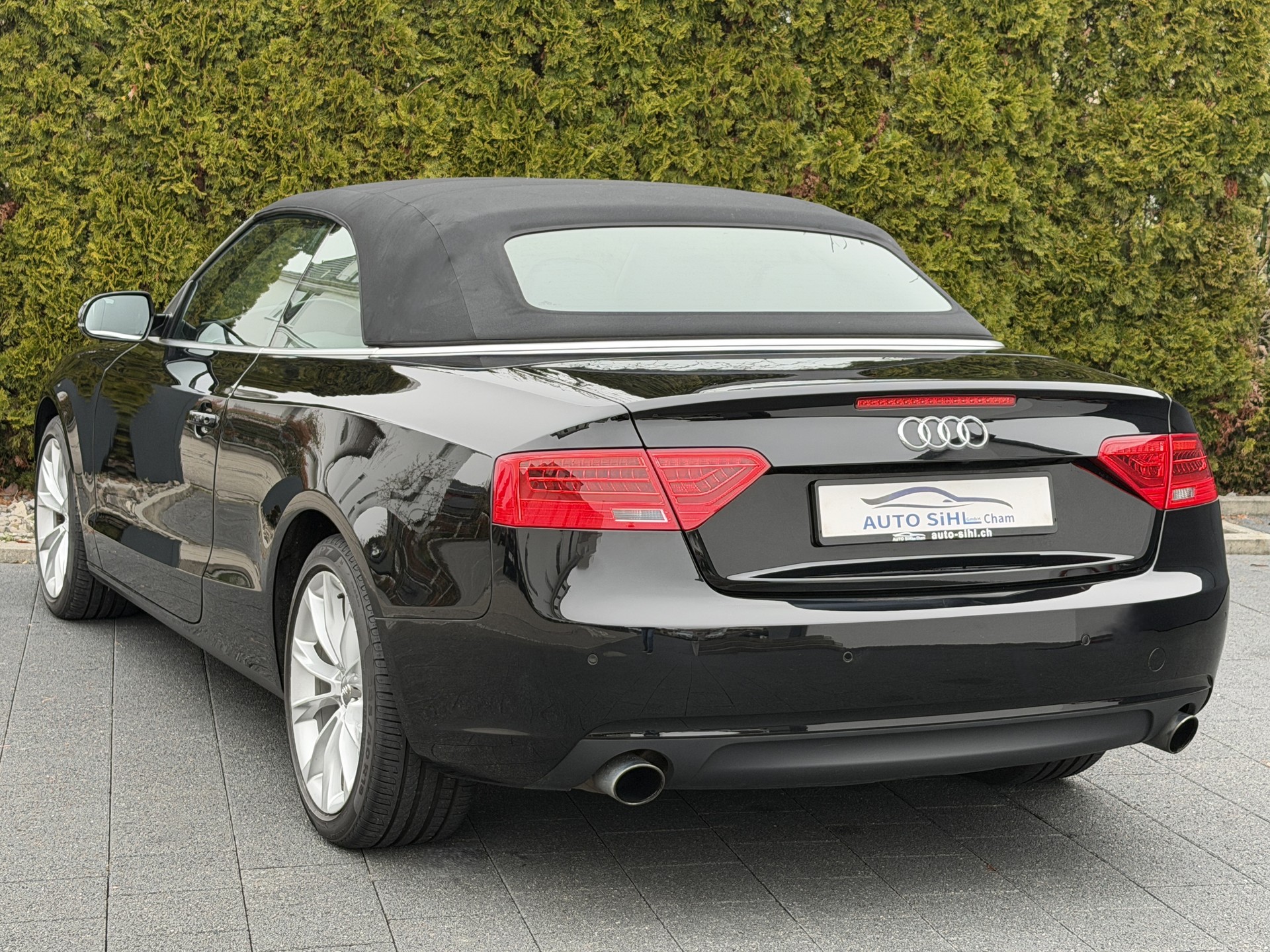 AUDI A5 Cabriolet 1.8 TFSI / CH-Fahrzeug-image-11
