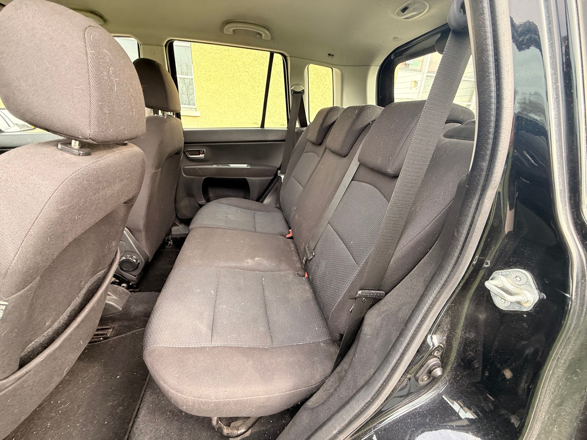MAZDA 2 1.4i 16V Exclusive-image-12