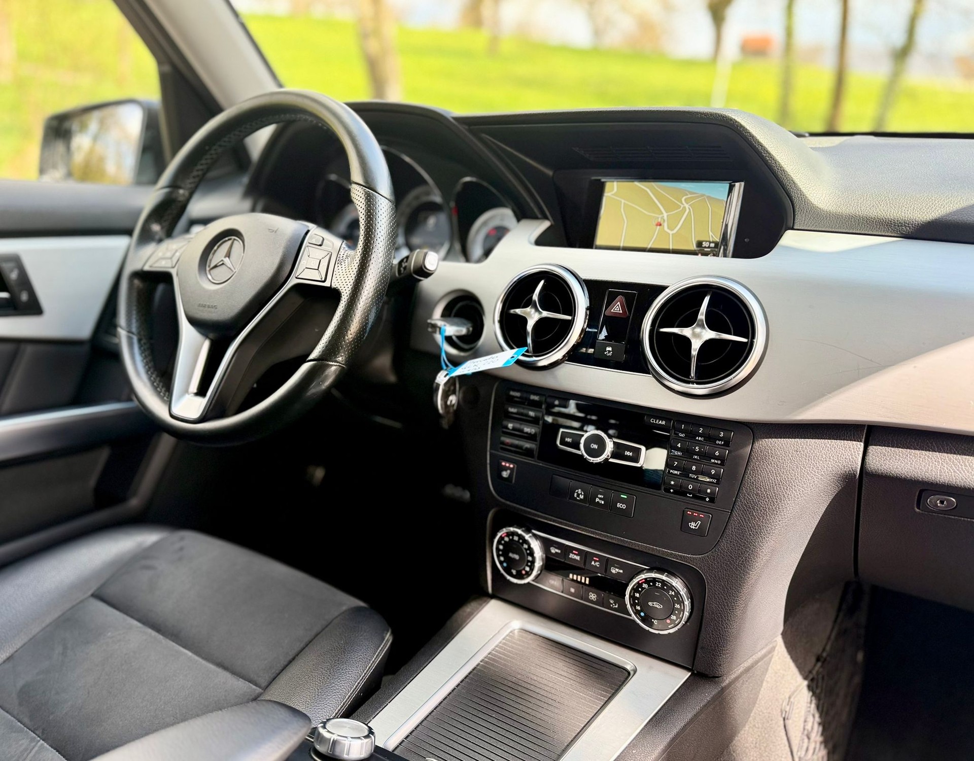 MERCEDES-BENZ GLK 220 CDI 4Matic 7G-Tronic-image-25