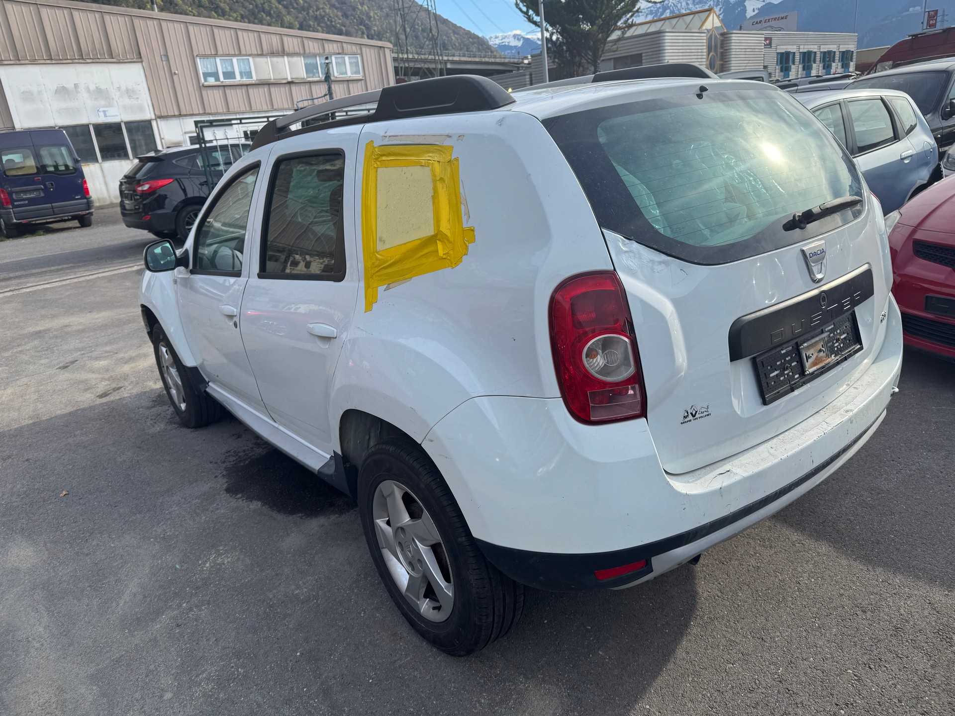 DACIA Duster 1.5 dCi Lauréate 4x4-image-4