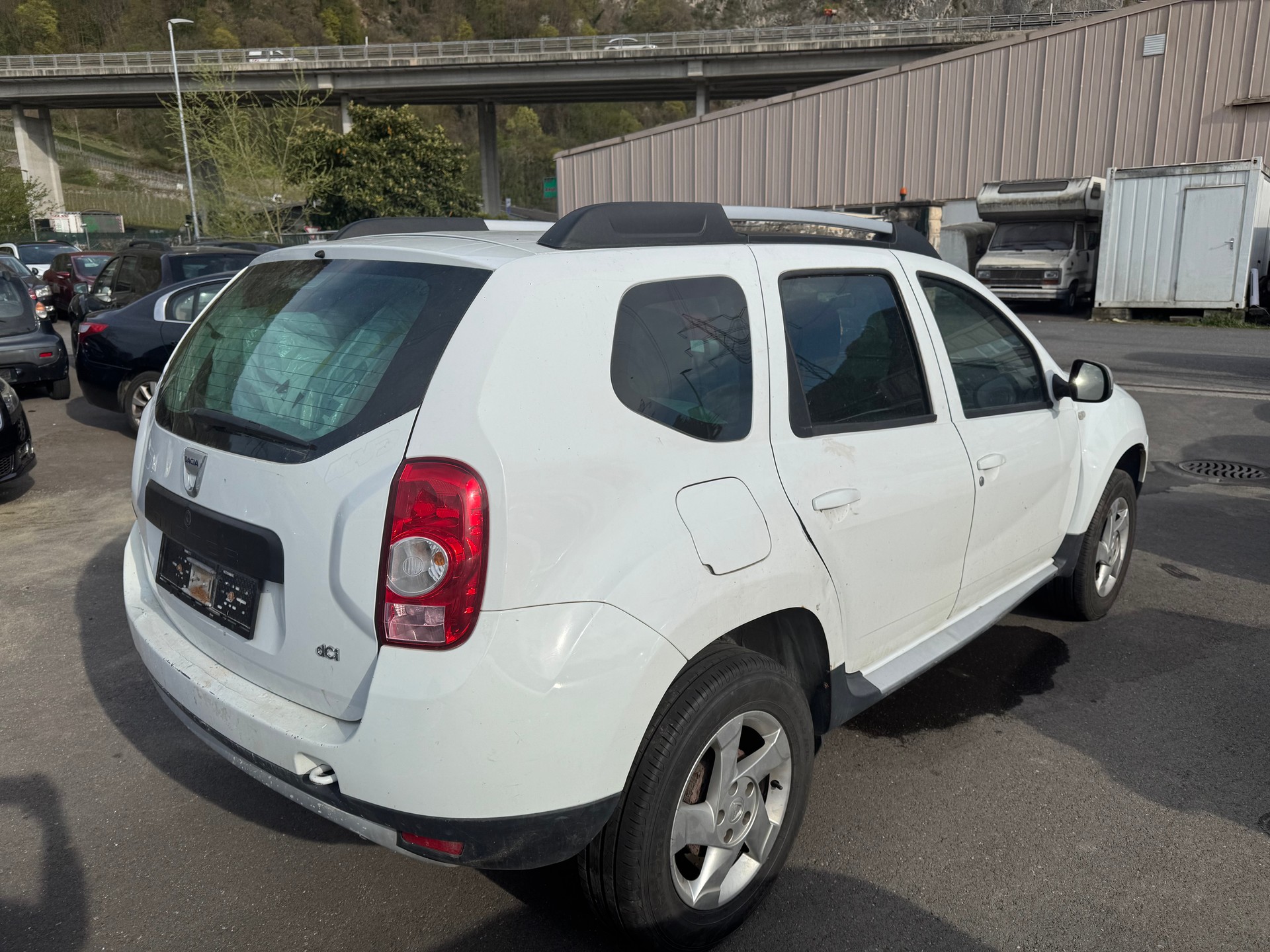 DACIA Duster 1.5 dCi Lauréate 4x4-image-3