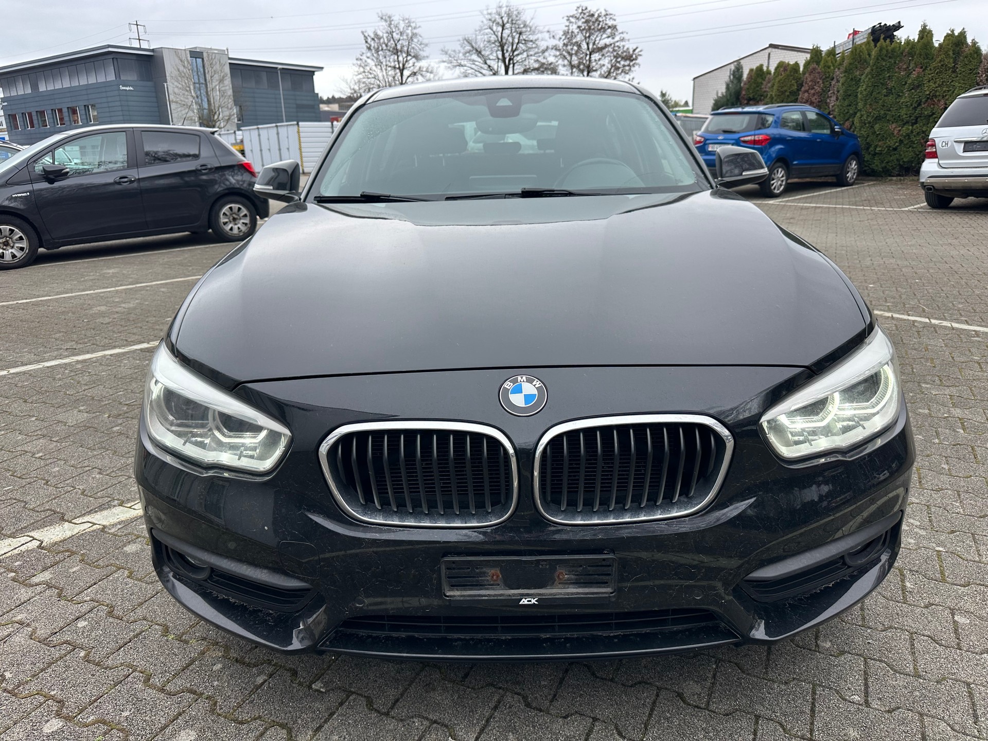 BMW 116d Sport Line Steptronic-image-0