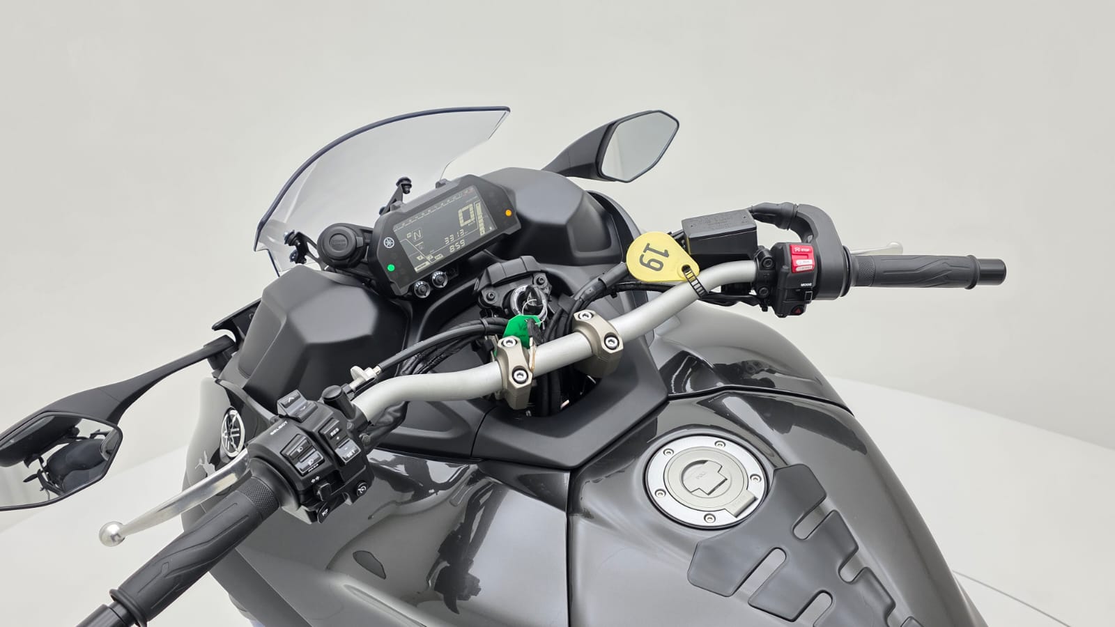 YAMAHA Niken-image-7
