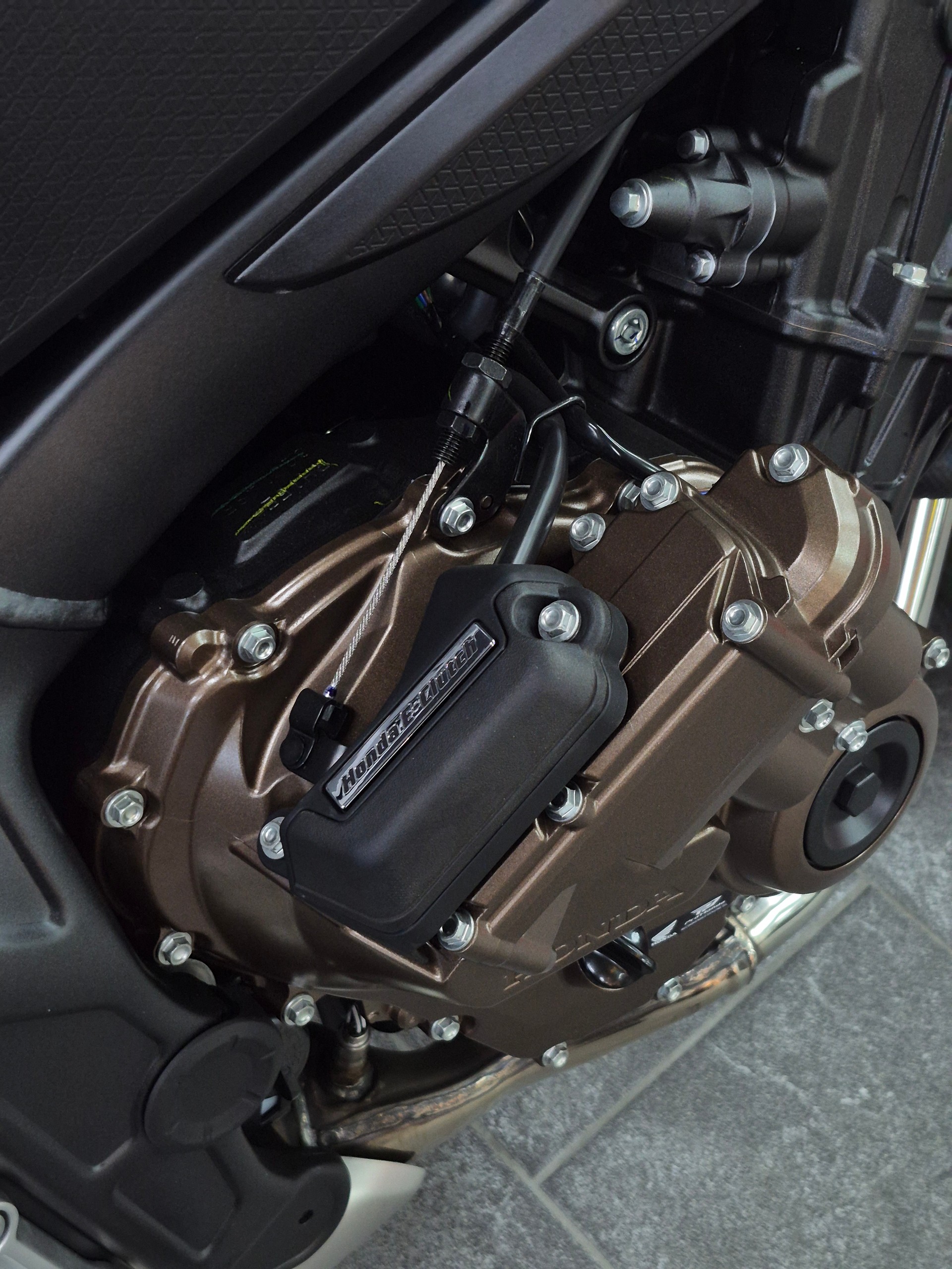 HONDA CB 650 R E-Clutch-image-10