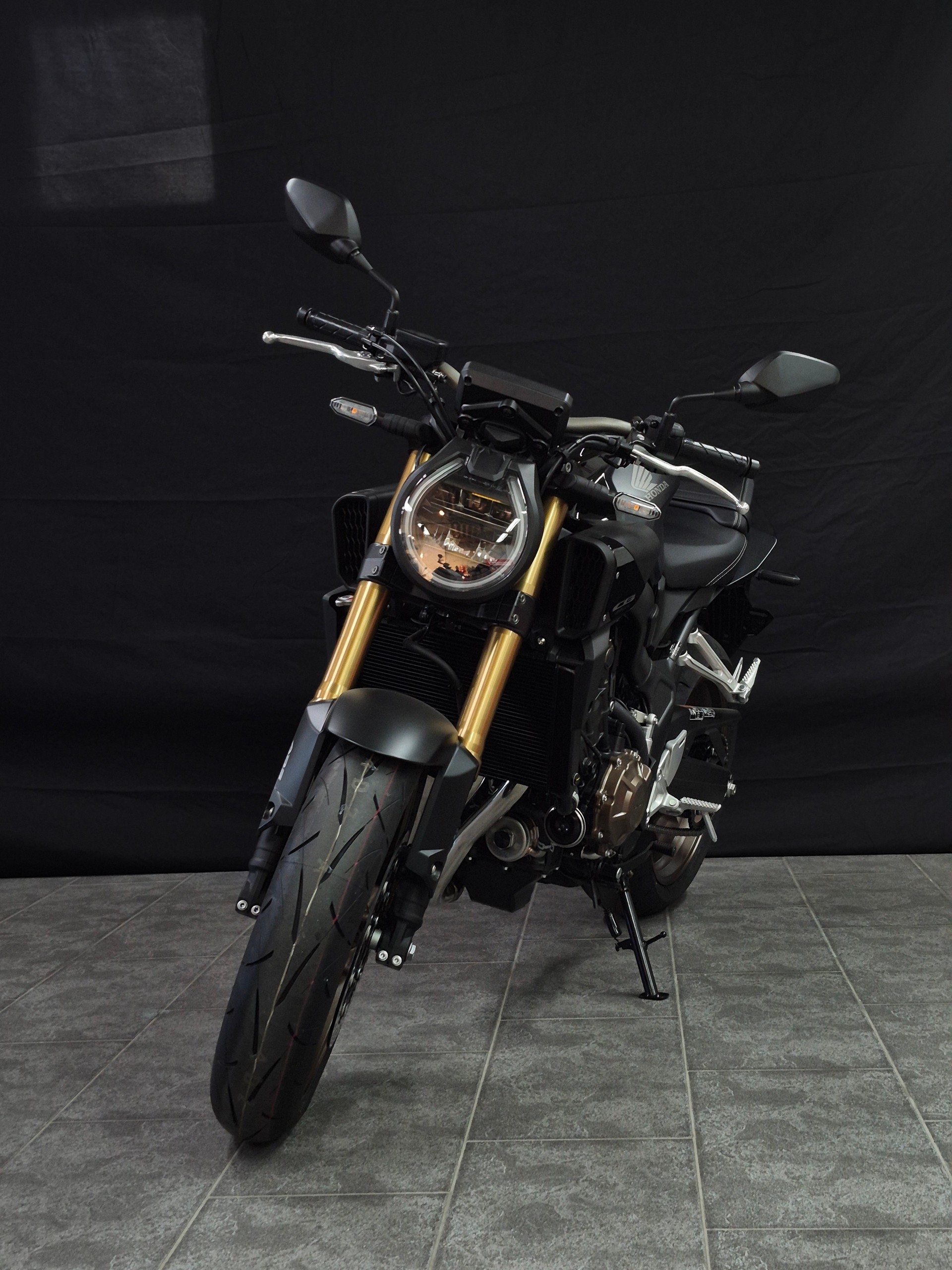 HONDA CB 650 R E-Clutch-image-8