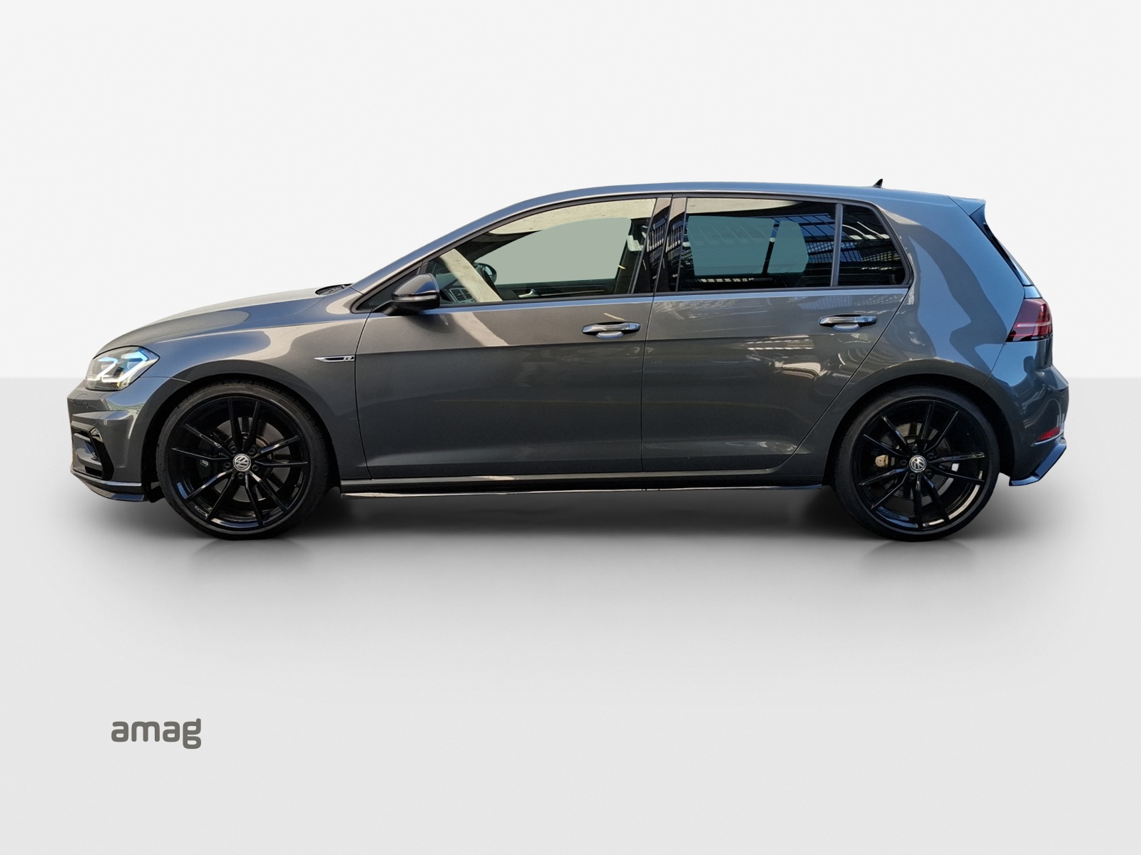 VW Golf 2.0 TSI R 4Motion DSG-image-1