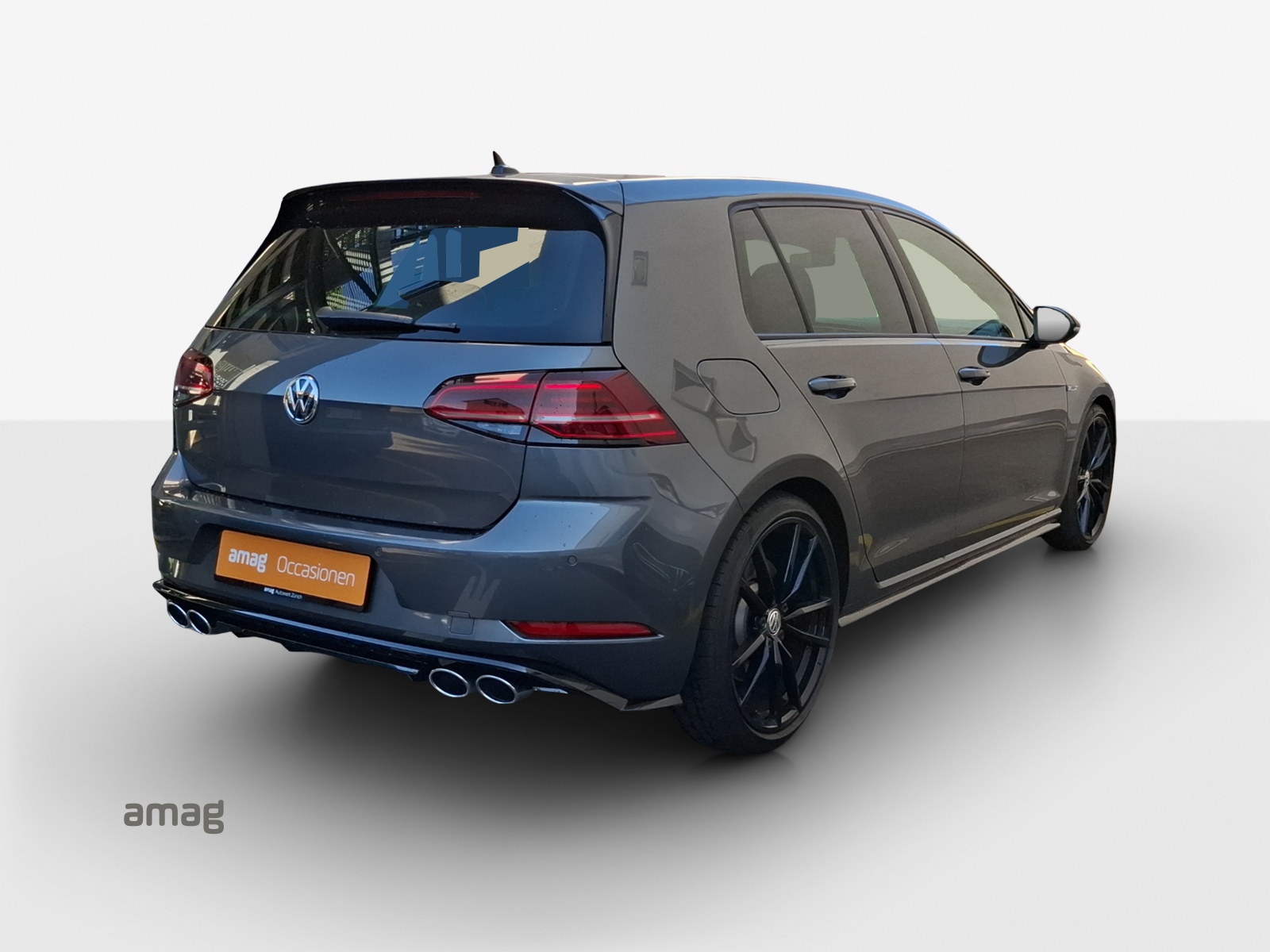 VW Golf 2.0 TSI R 4Motion DSG-image-4