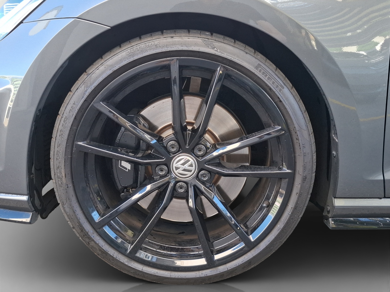 VW Golf 2.0 TSI R 4Motion DSG-image-13