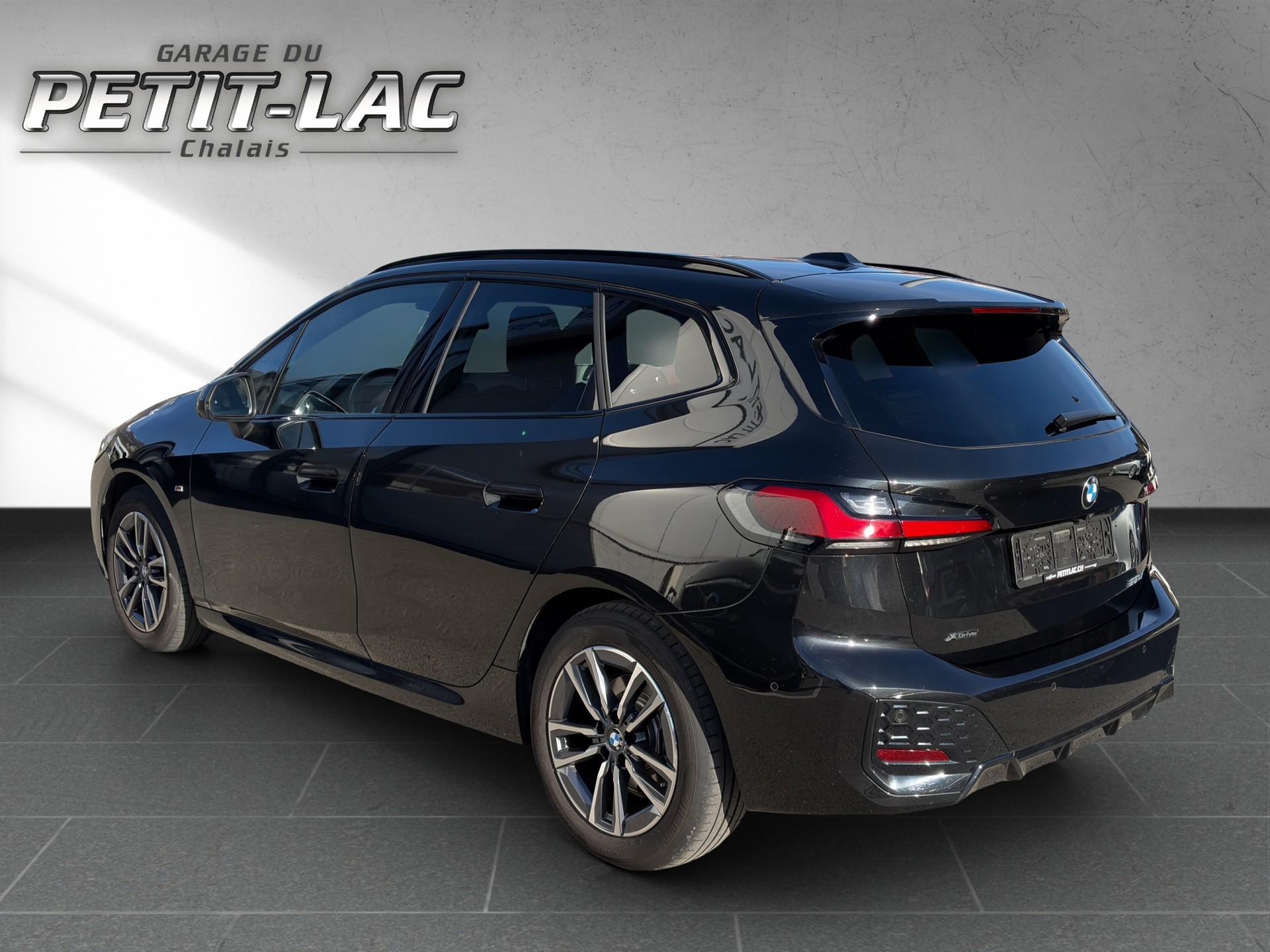 BMW 223i Active Tourer xDrive M Sport DKG-image-5