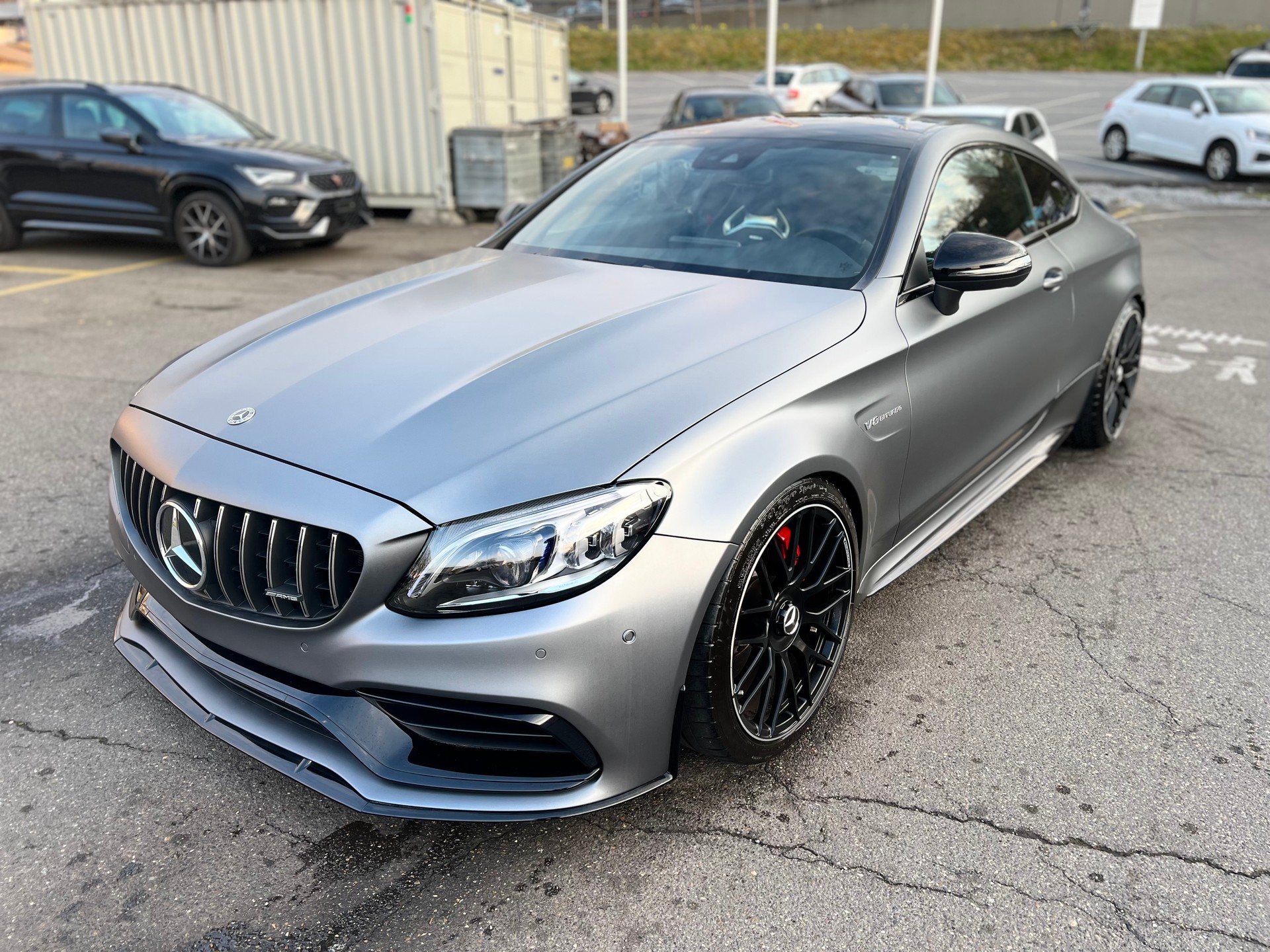 MERCEDES-BENZ C 63 S AMG Premium 9G-tronic-image-4
