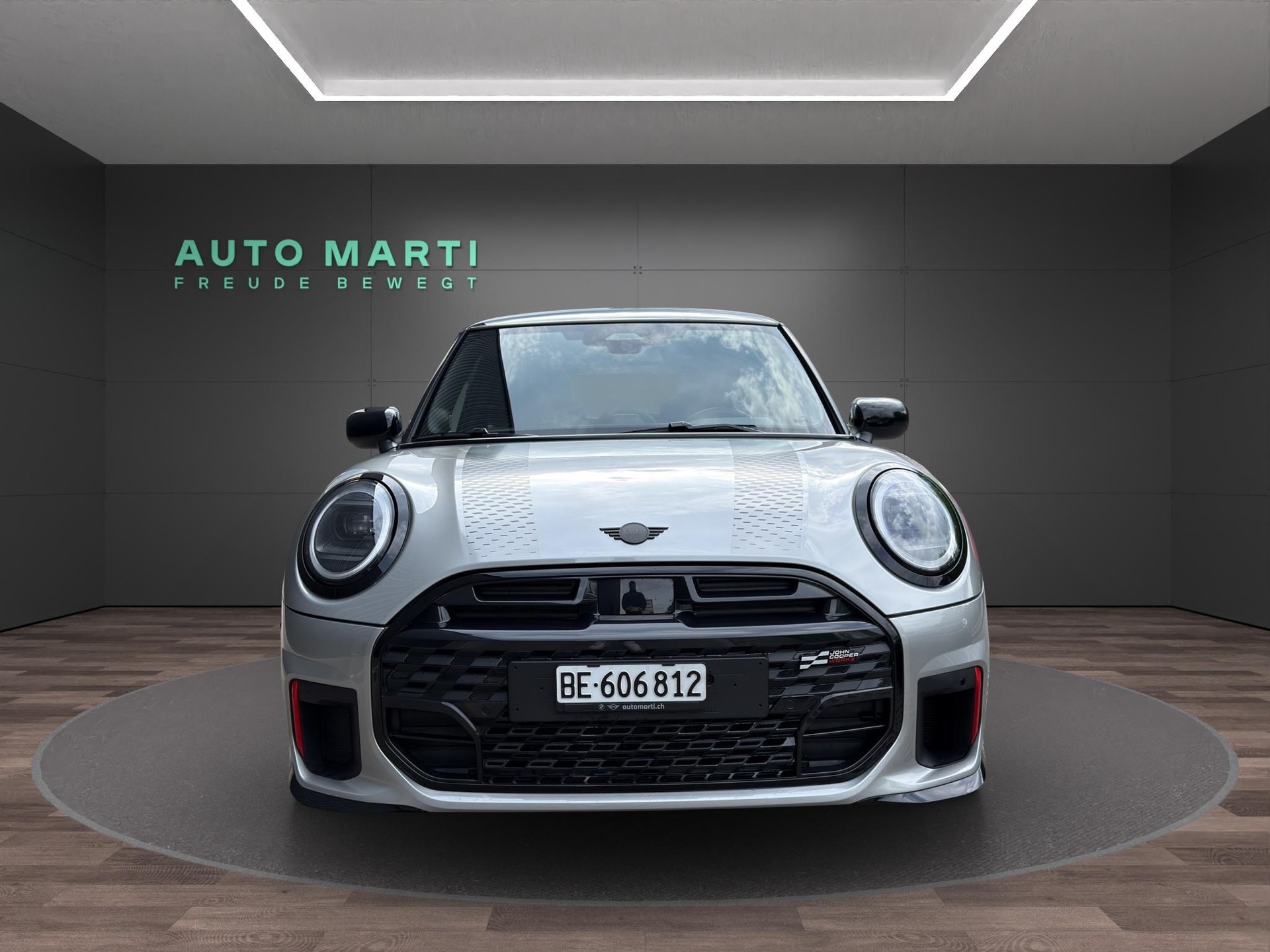 MINI F66 2.0i John Cooper Works-image-4