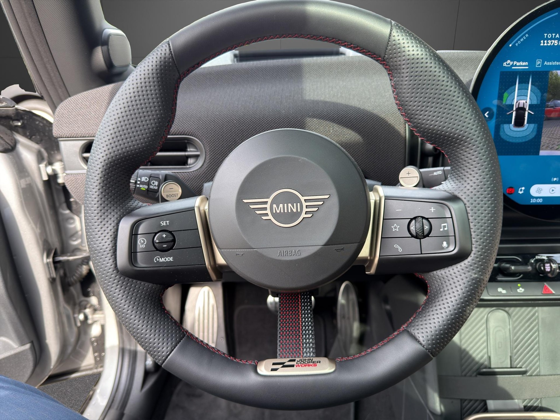 MINI F66 2.0i John Cooper Works-image-8