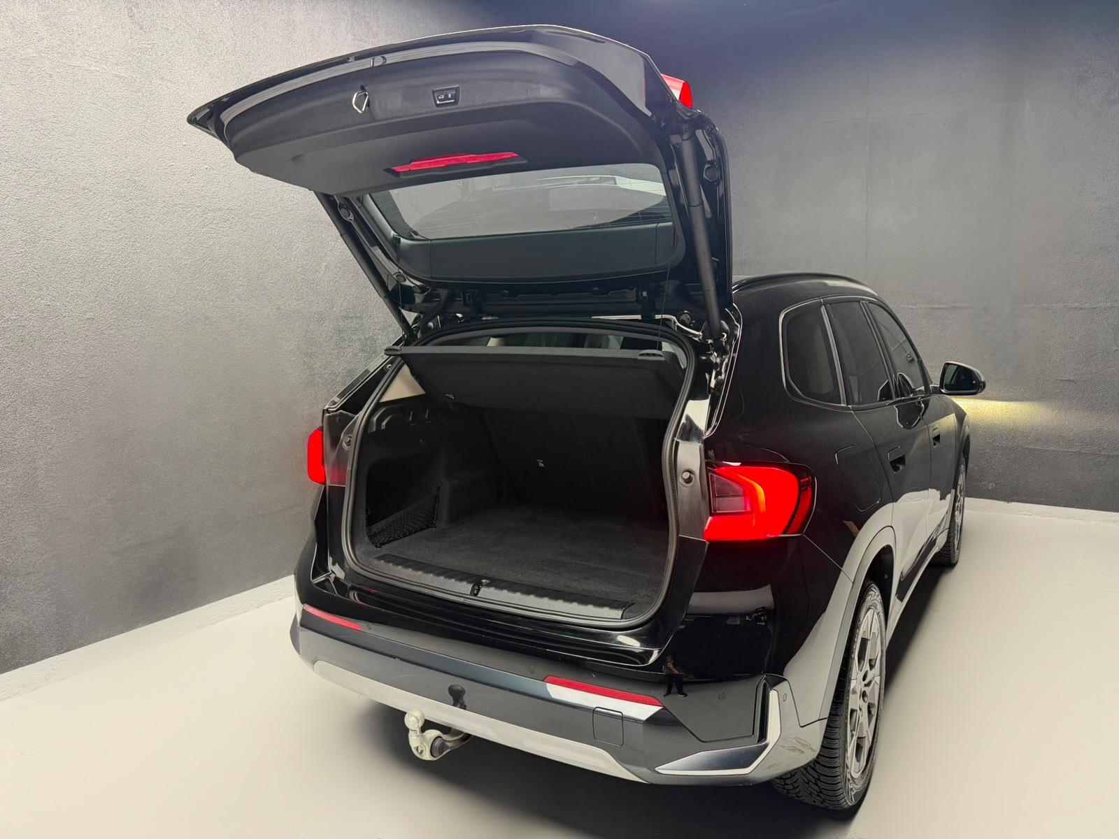 BMW X1 xDrive 23d 48V MHEV FIRST EXCLUSIVE • Facelift • 2t AHK-image-11