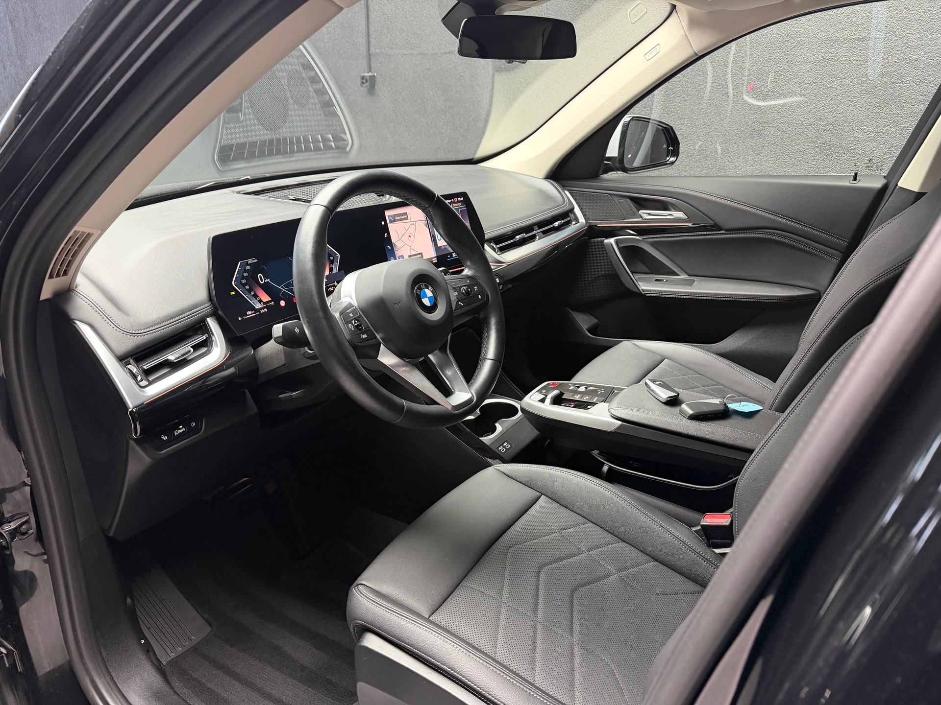 BMW X1 xDrive 23d 48V MHEV FIRST EXCLUSIVE • Facelift • 2t AHK-image-5