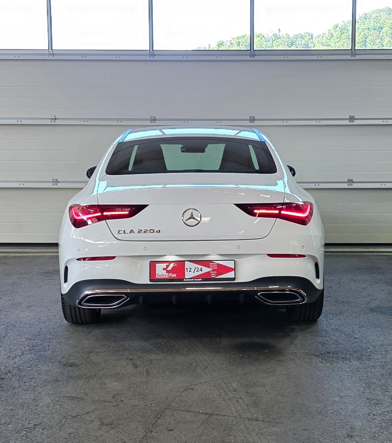 MERCEDES-BENZ CLA 220 d 8G-DCT Amg Line *Aktiver Bremsassitent/Spurhalteassisten*Sitzheizung*Ambientebeleuchtung*Rückfahrkamera*-image-3
