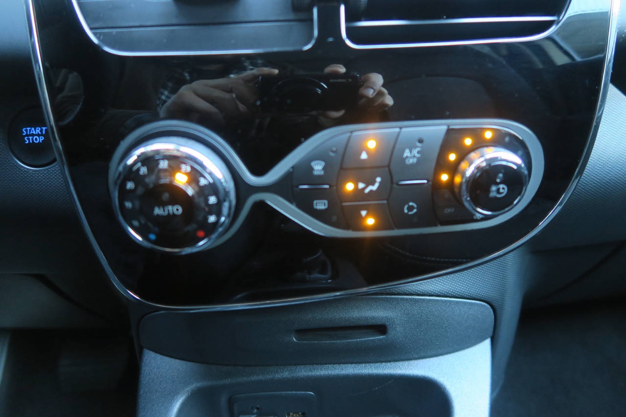 RENAULT Zoe R110 Limited inklusive Batterie-image-10