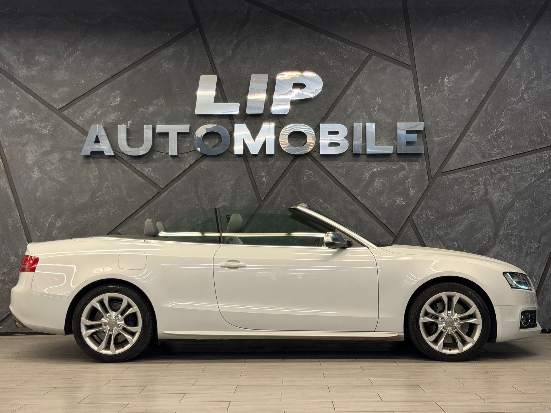 AUDI S5 Cabrio 3.0 TFSI quattro S-tronic-image-3