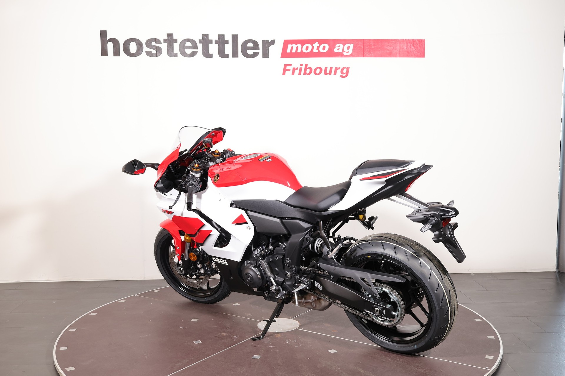 YAMAHA R7 35 kW 70th Anniversary-showroom-element-3