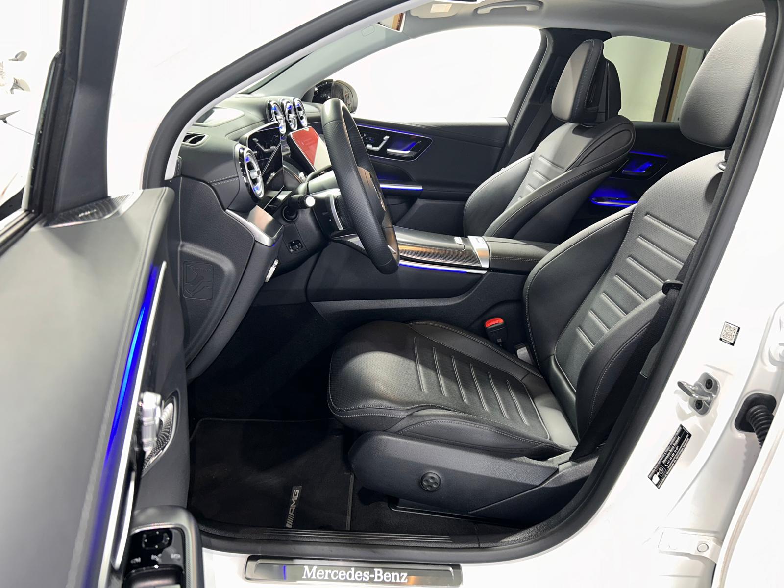 MERCEDES-BENZ GLC 200 AMG Line 4matic Coupé CH FAHRZEUG-image-8