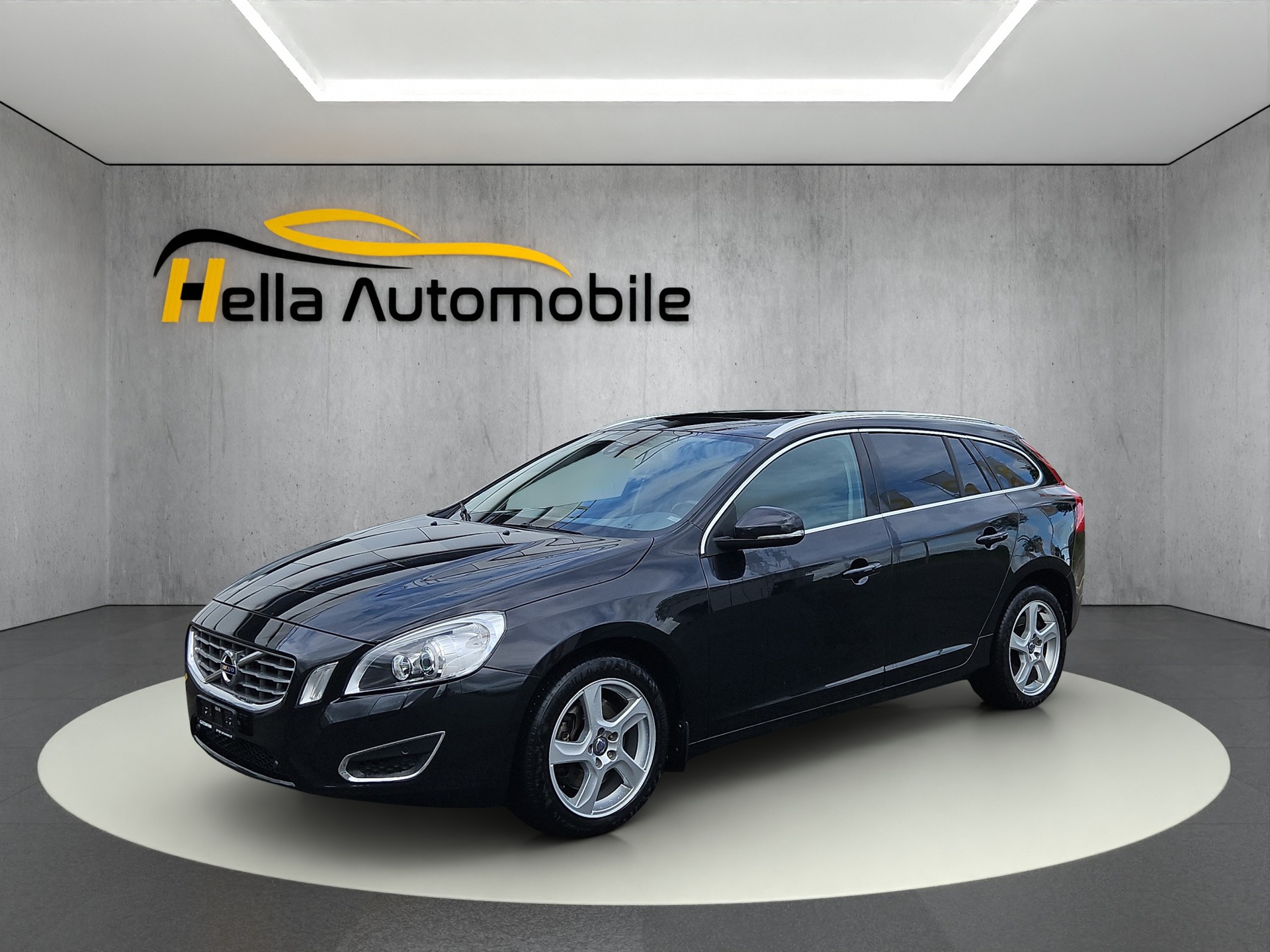 VOLVO V60 T6 AWD Summum Geartronic-image-0