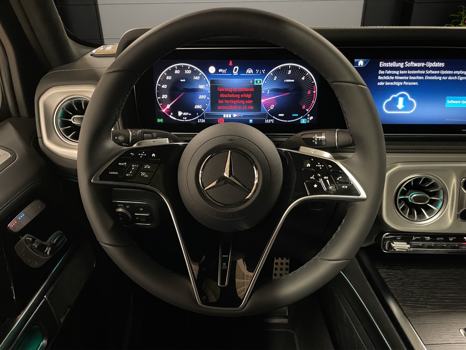 MERCEDES-BENZ G 450d 9G-Tronic-image-12
